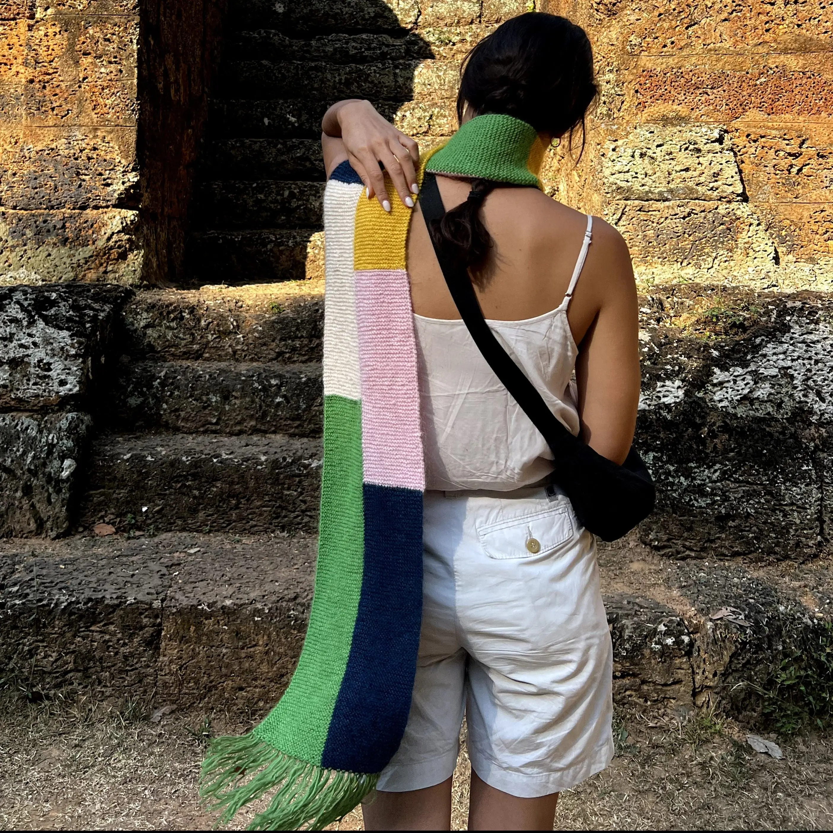14765-mekko-scarf-1.webp