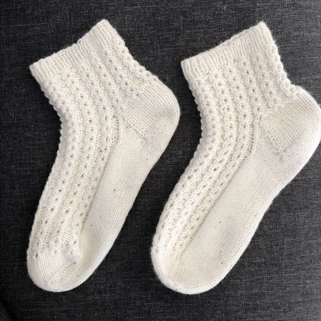 15000-forest-lace-socks-1.jpg