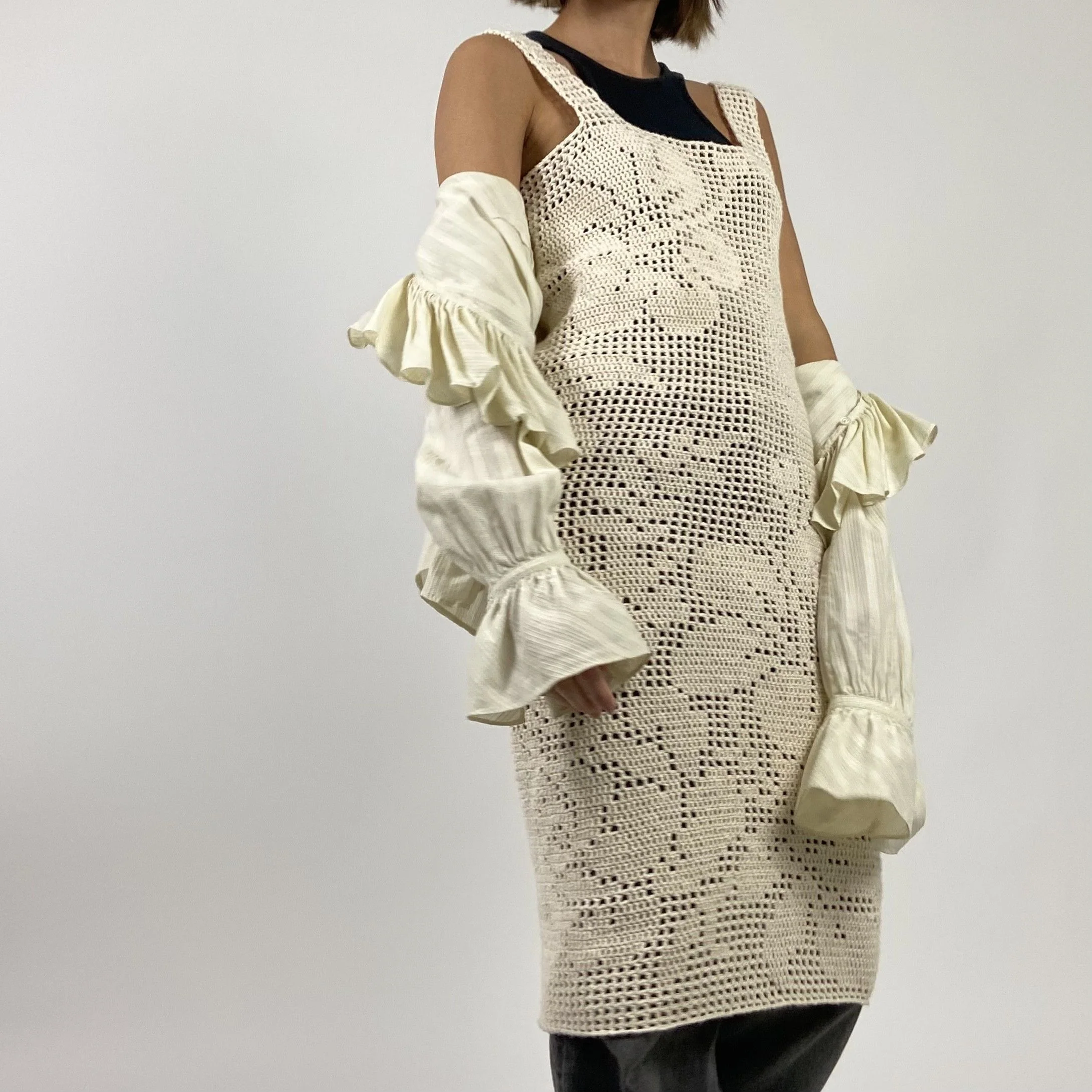 15060-blossom-robe-dress-1.webp
