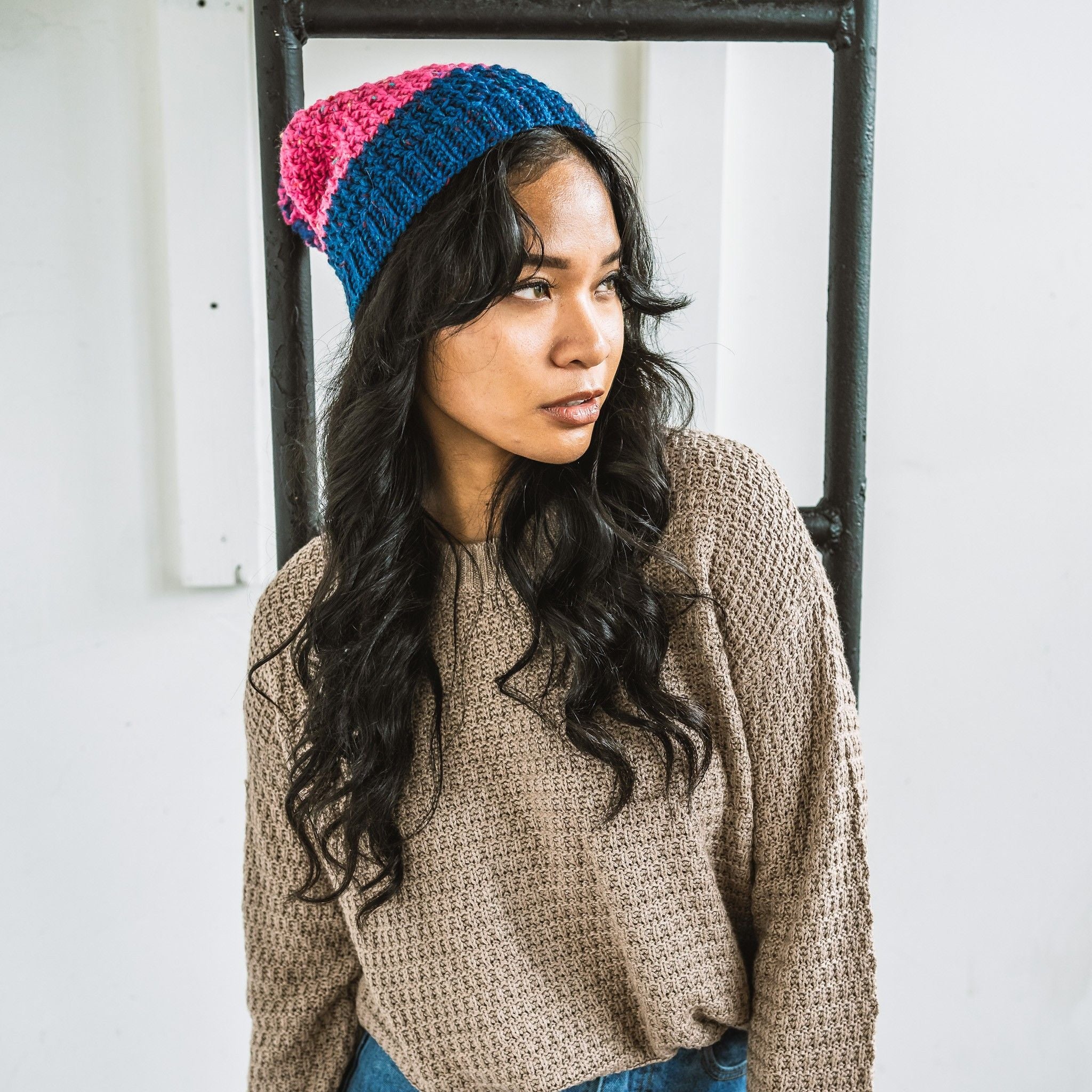 Mega Pom - Beanie