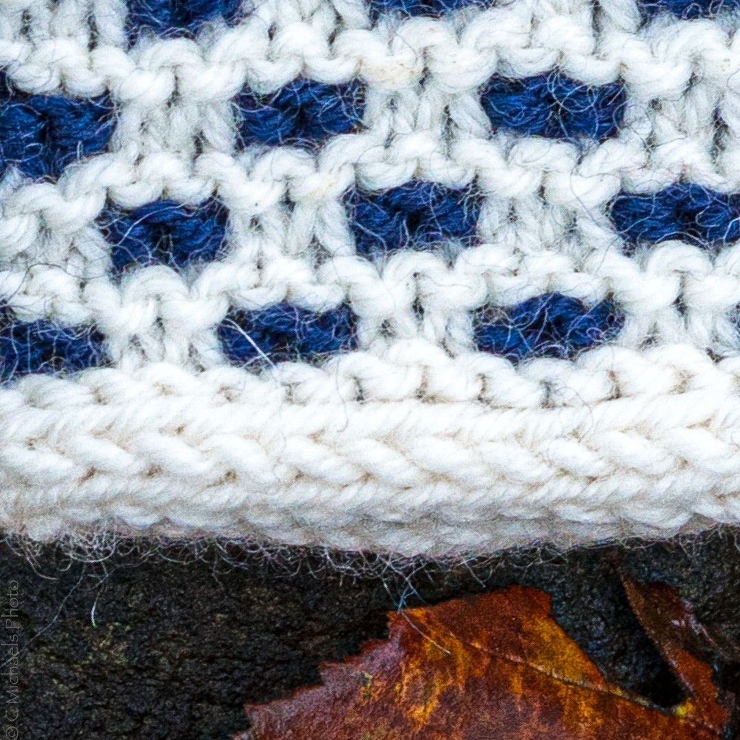 15201-keep-handy-mittens-1.jpg