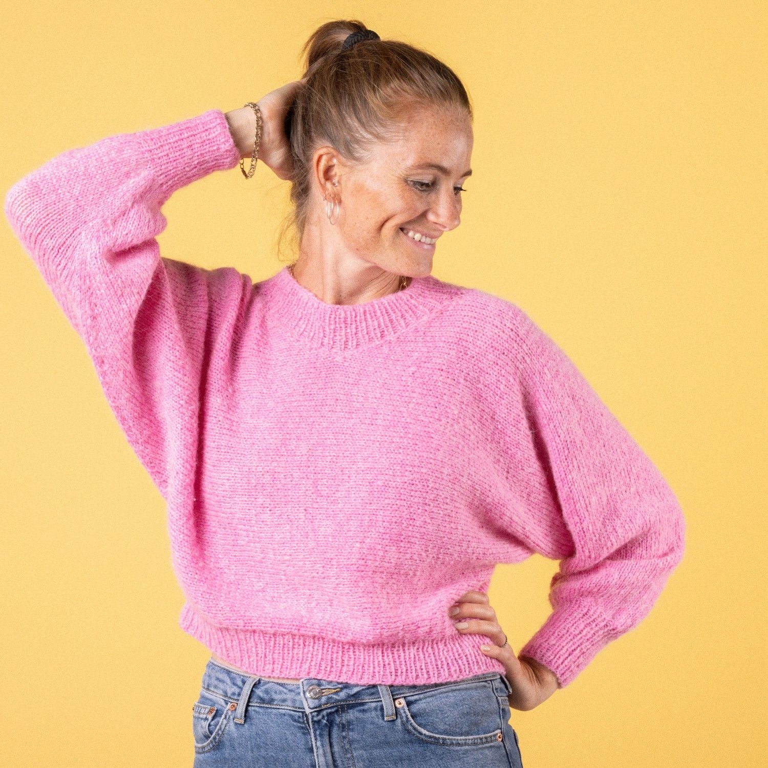 Cropped Across - Sweater - Pink Collection