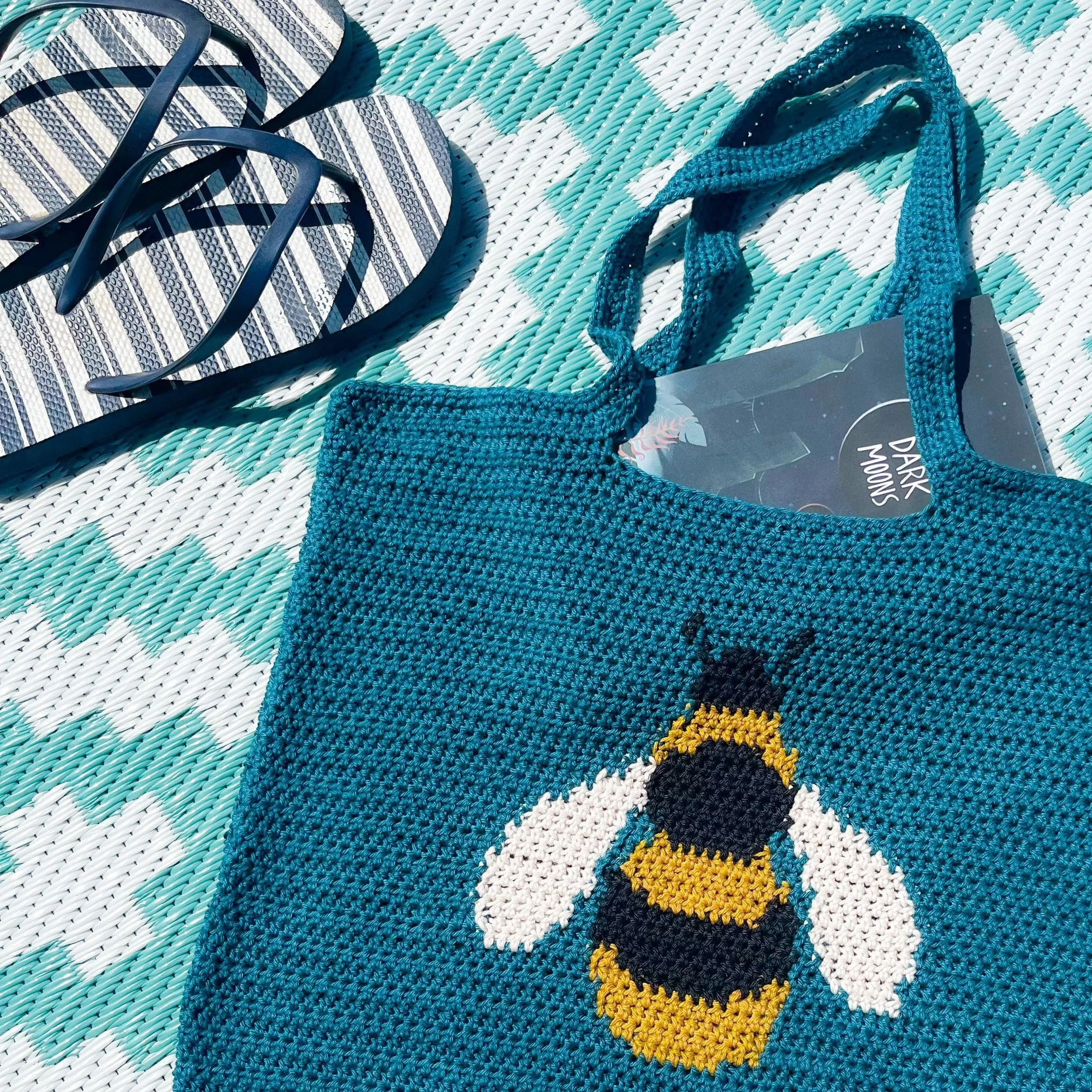 1533-bumble-bag-tote-bag-1.jpg