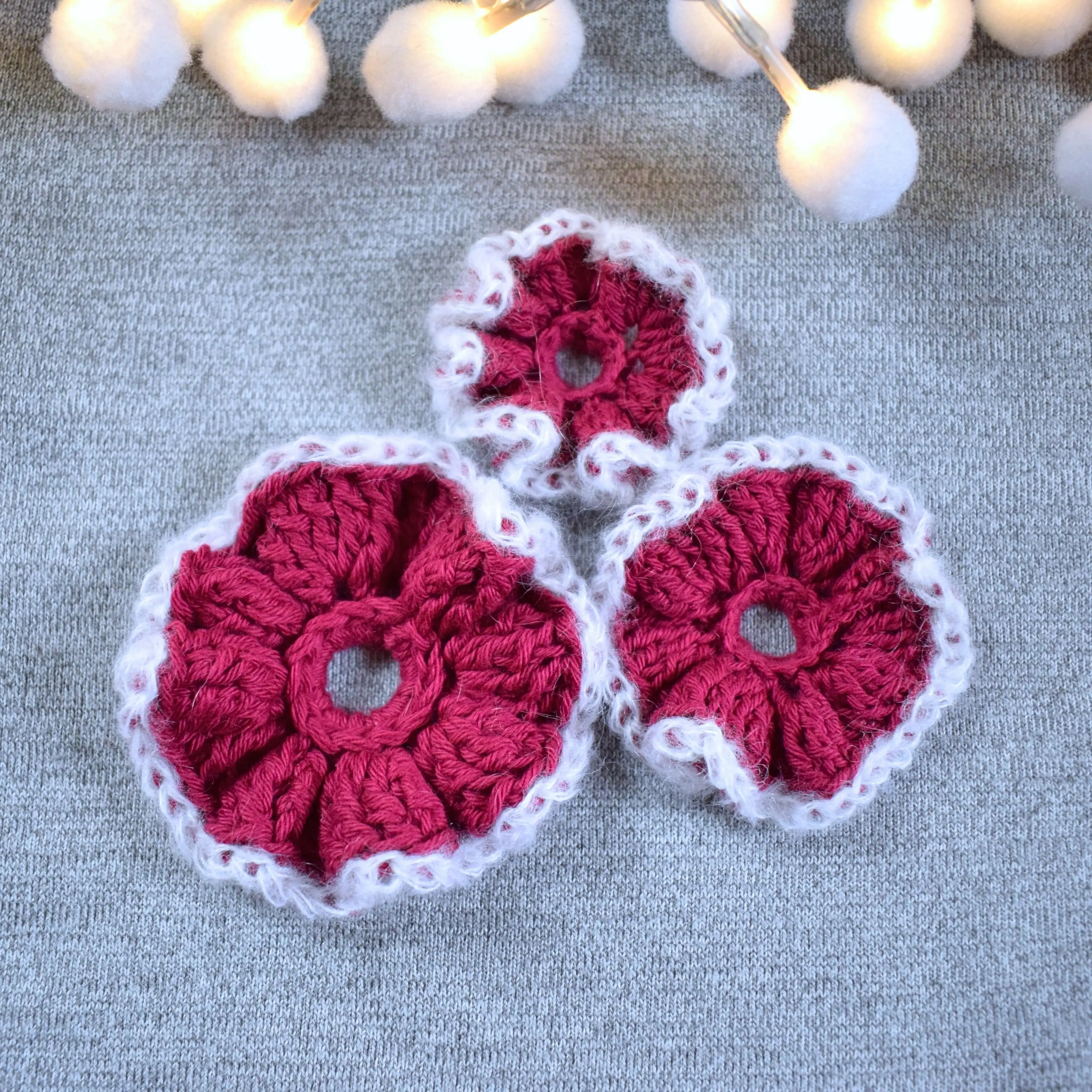 1534-rose-applique-1.webp