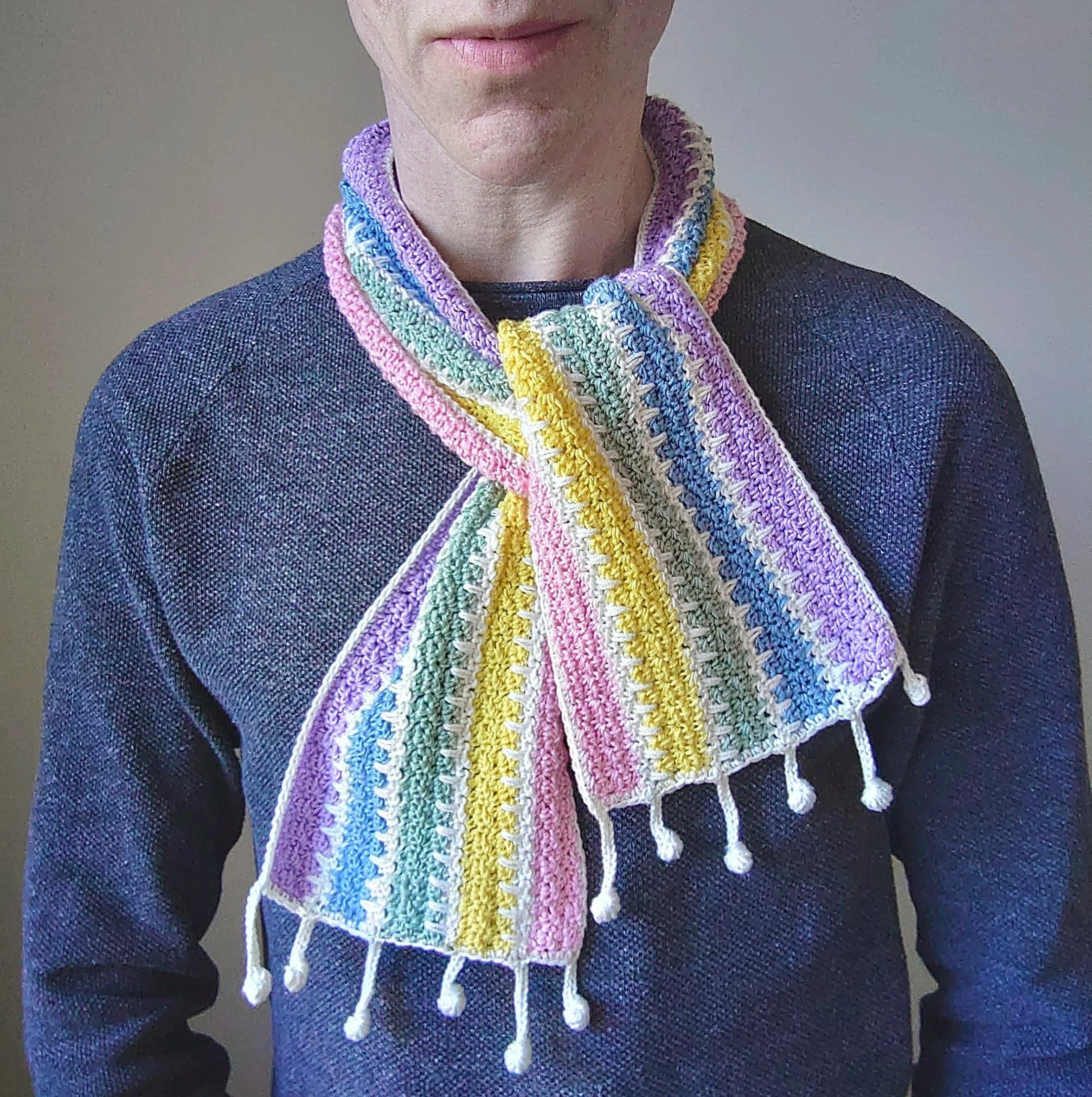 1536-spectrum-scarf-1.webp