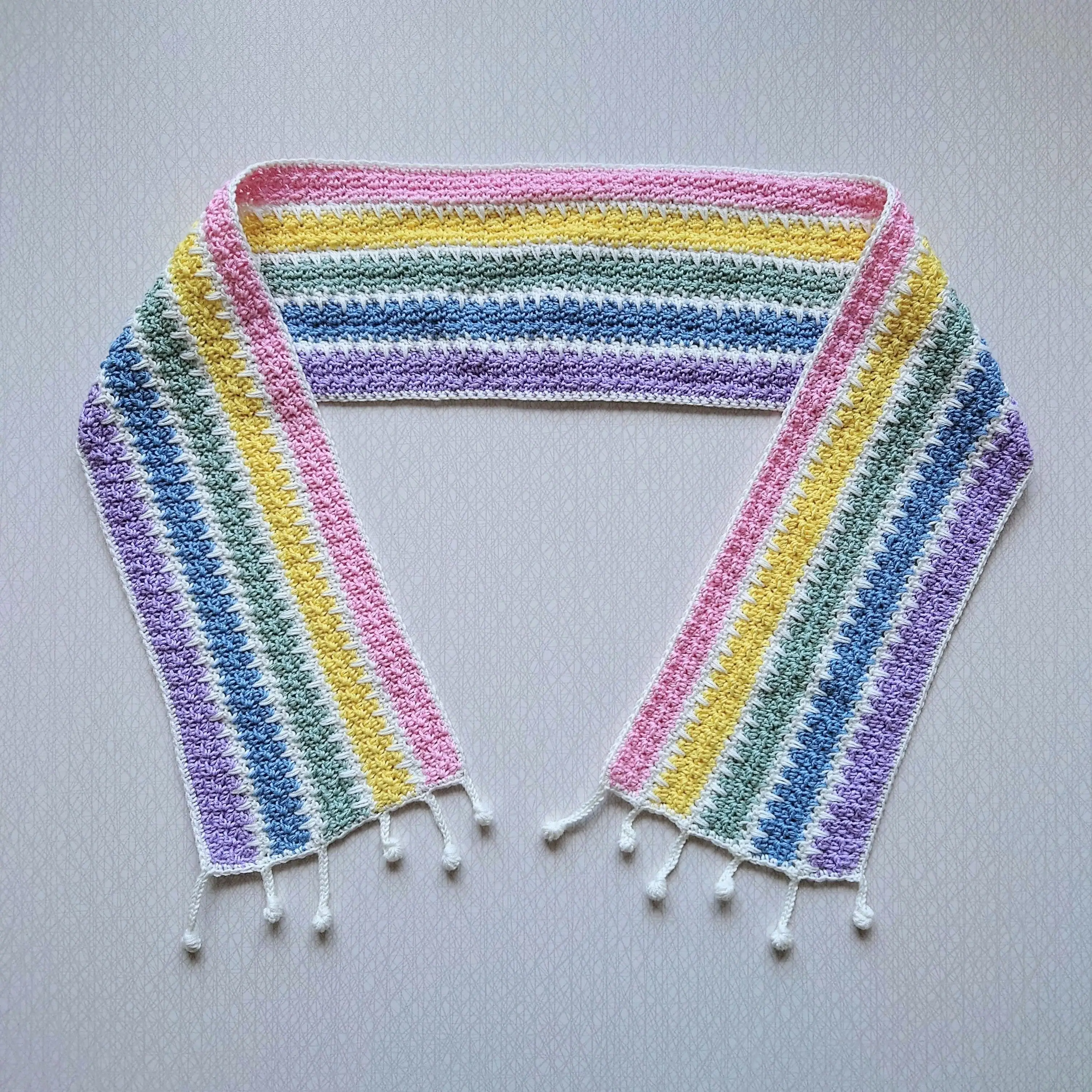1536-spectrum-scarf-1.webp