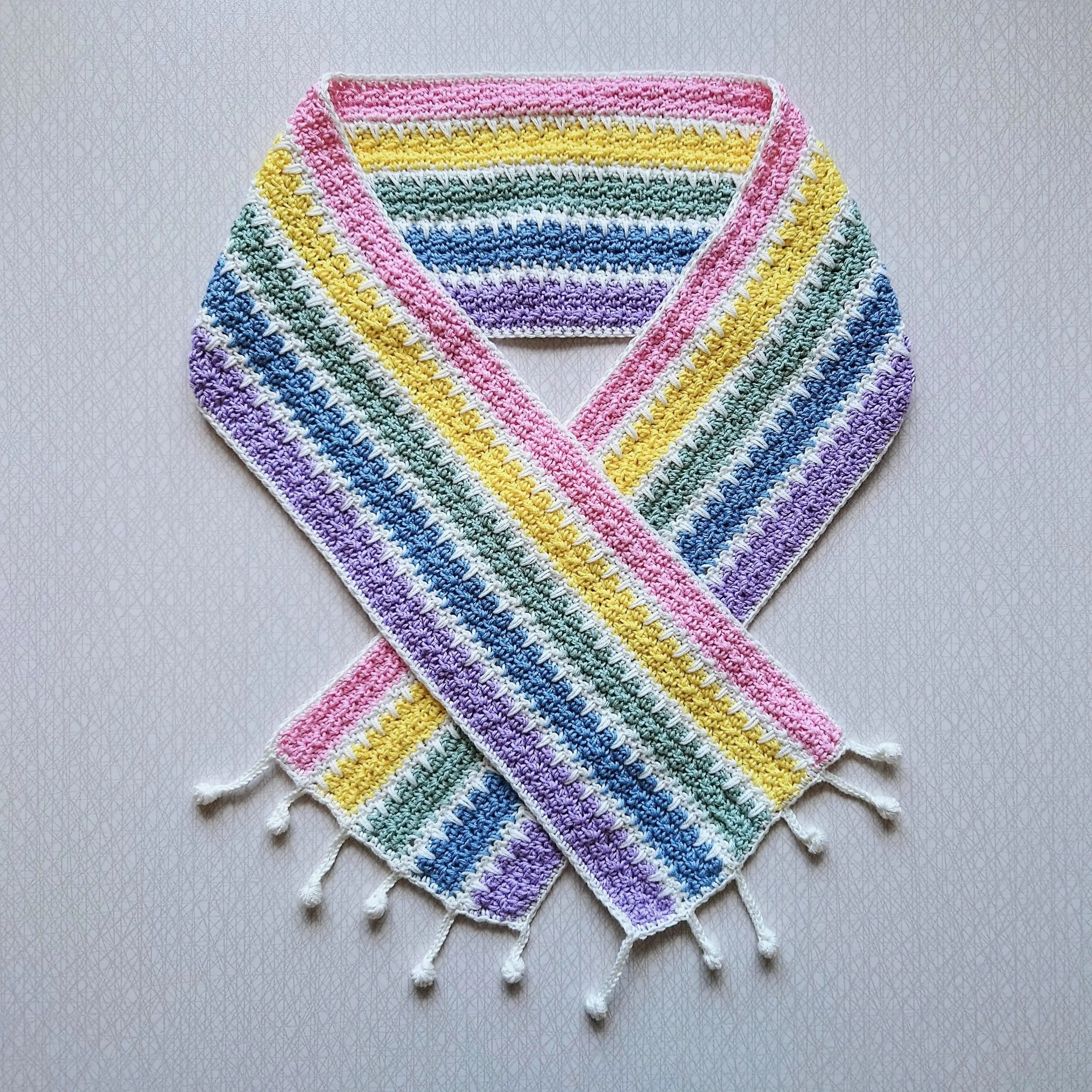 1536-spectrum-scarf-1.webp