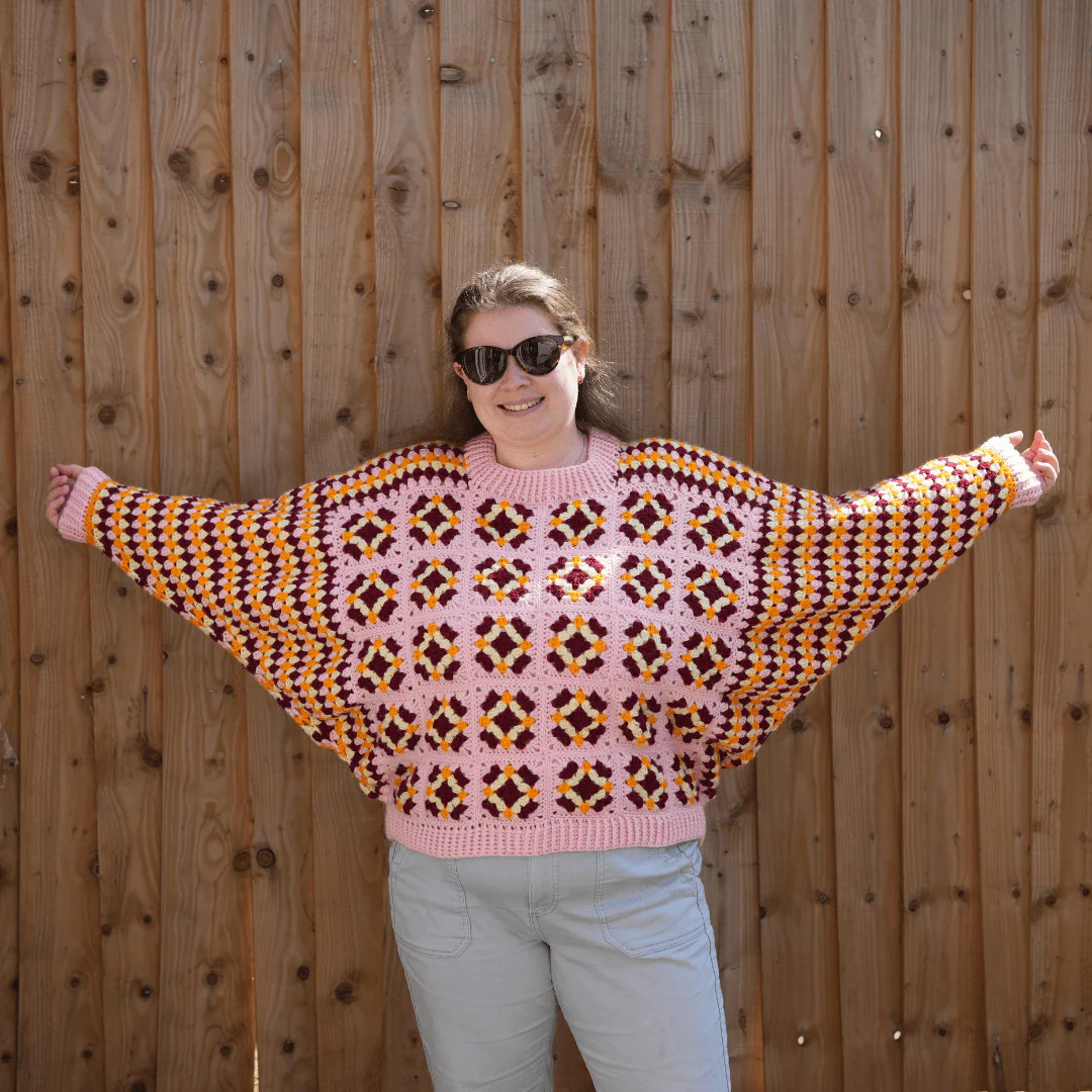 15386-boxy-bloom-sweater-1.webp