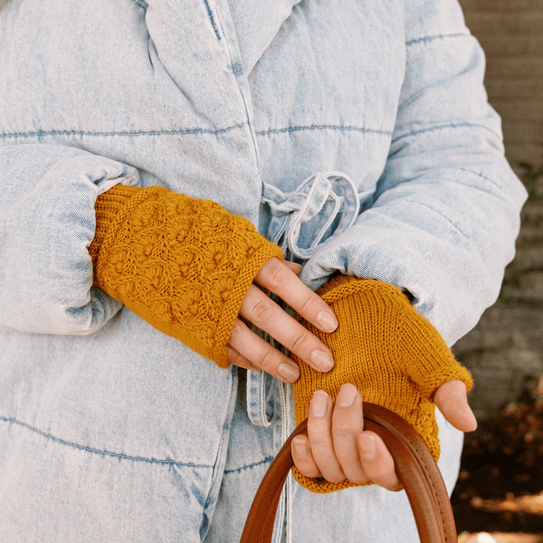 Kvitka - Textured Flower Mittens