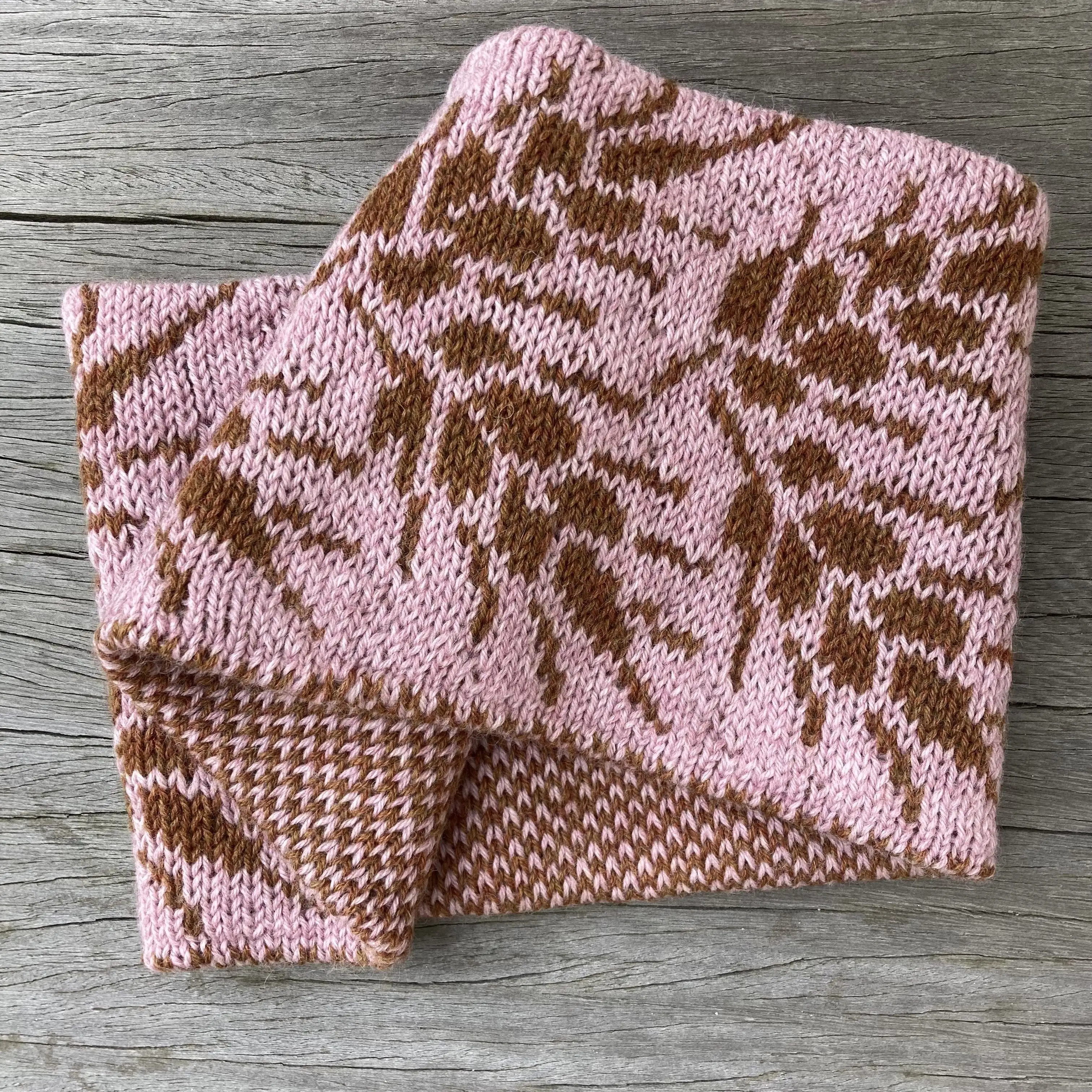 15648-la-spiga-cowl-1.webp