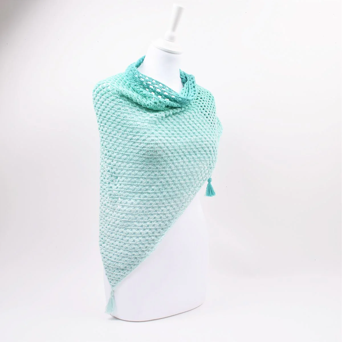 15814-granny-shawl-version-2-sultan-1.webp
