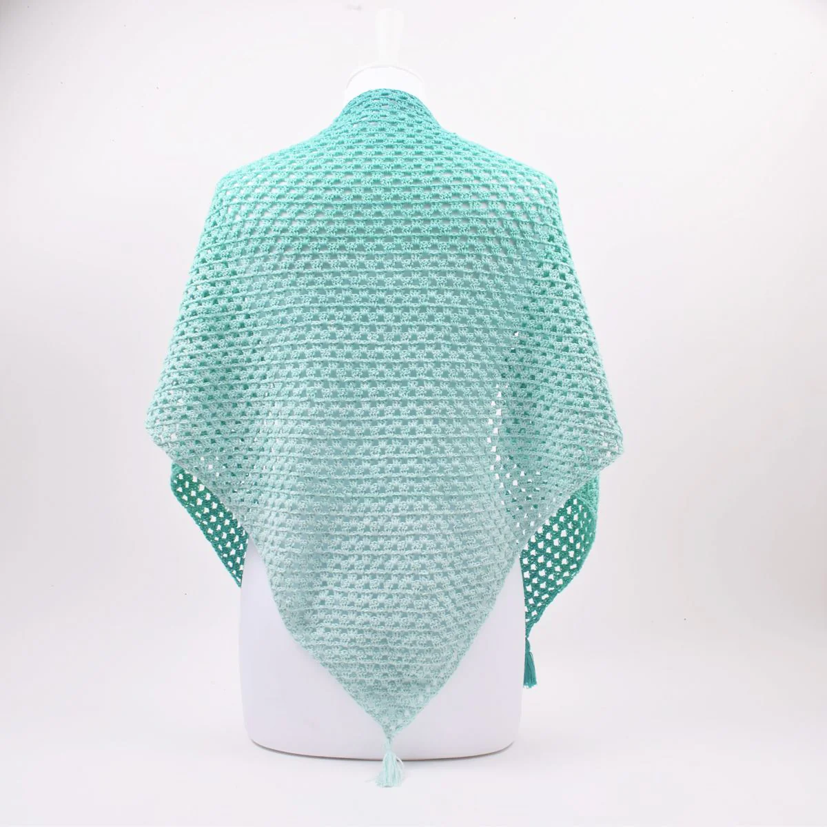 15814-granny-shawl-version-2-sultan-1.webp