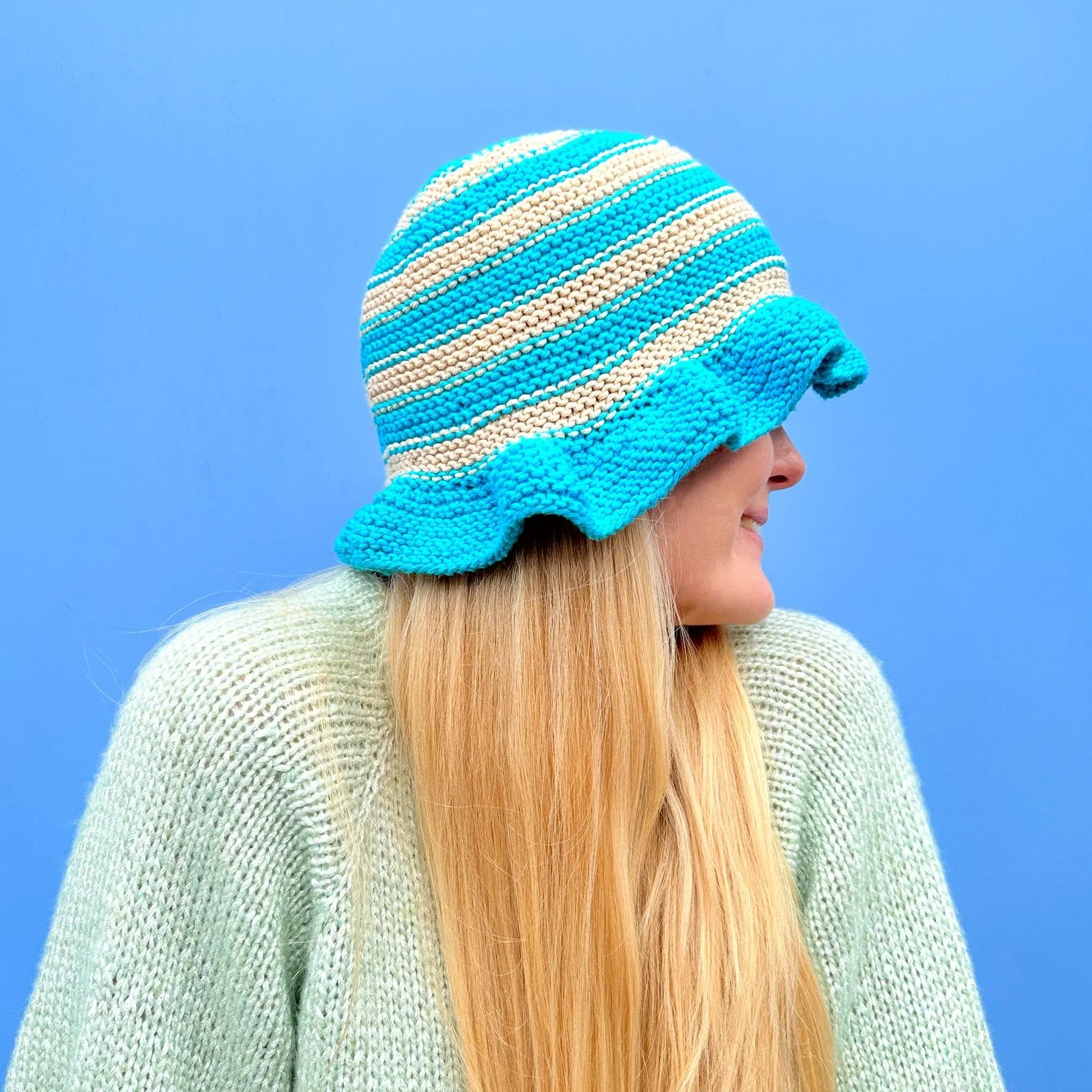 1607-sopka-bucket-hat-with-ruffles-1.webp
