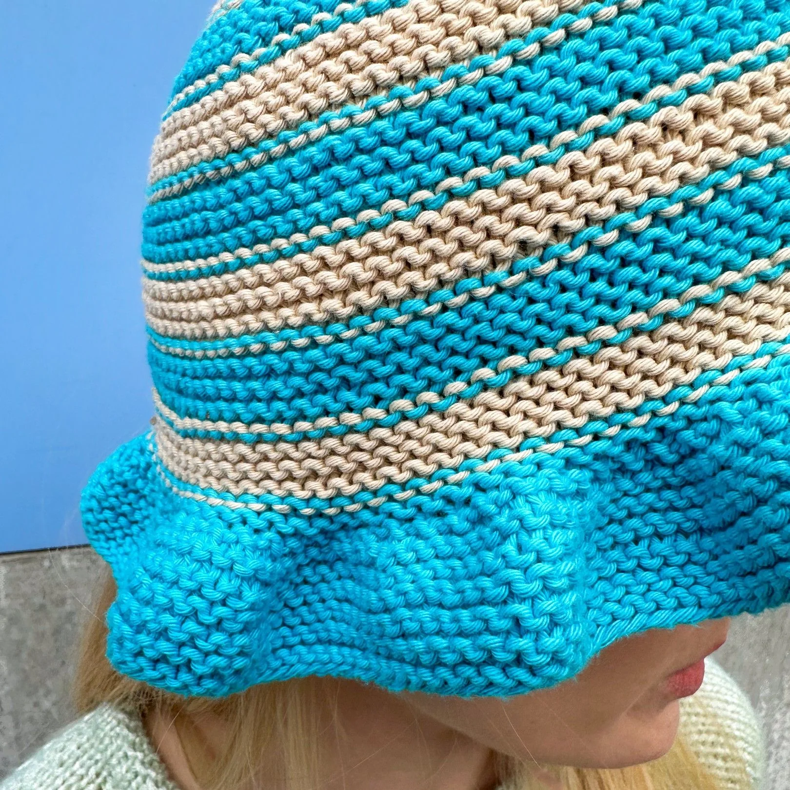1607-sopka-bucket-hat-with-ruffles-1.webp