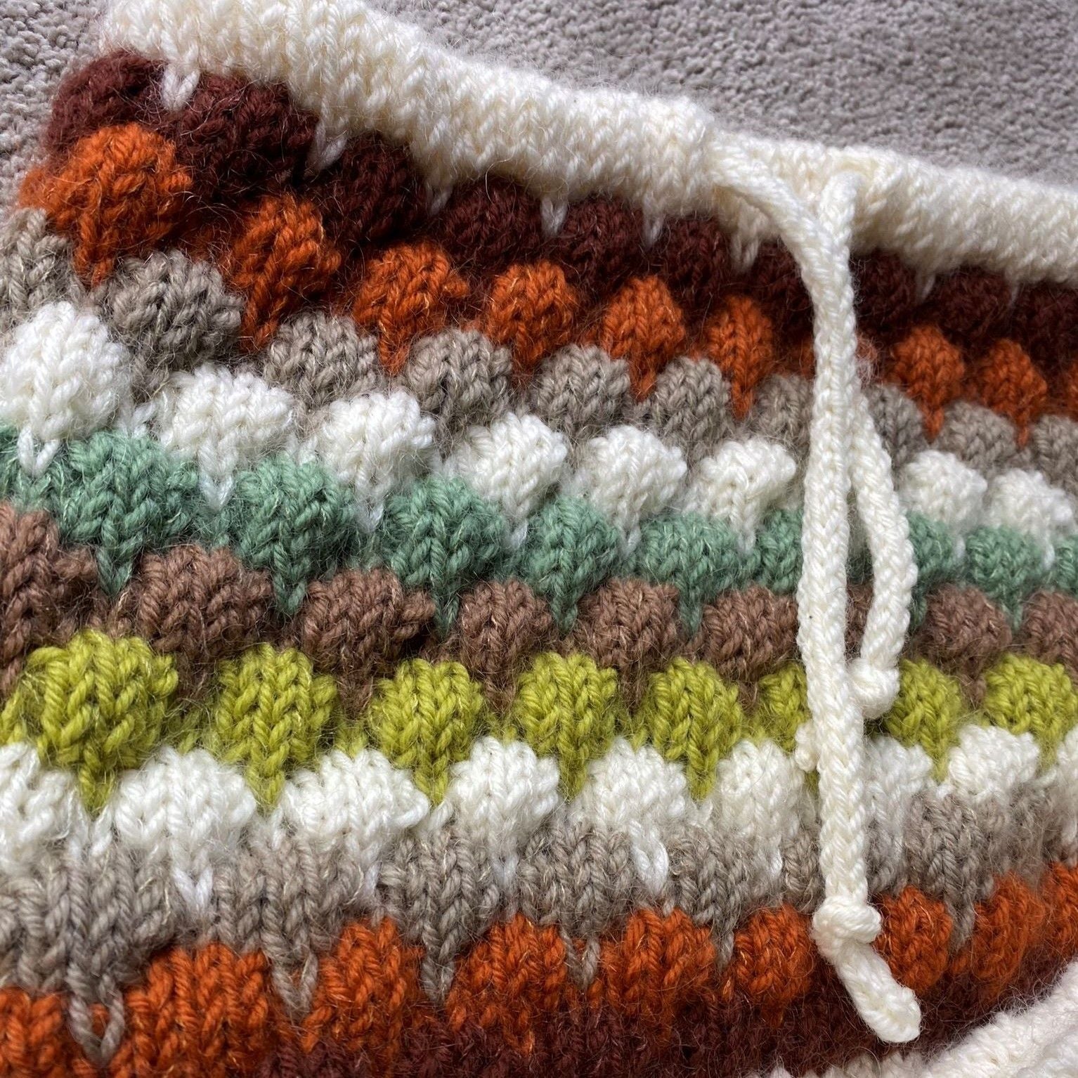 1613-bubble-cup-cowl-neck-warmer-1.webp
