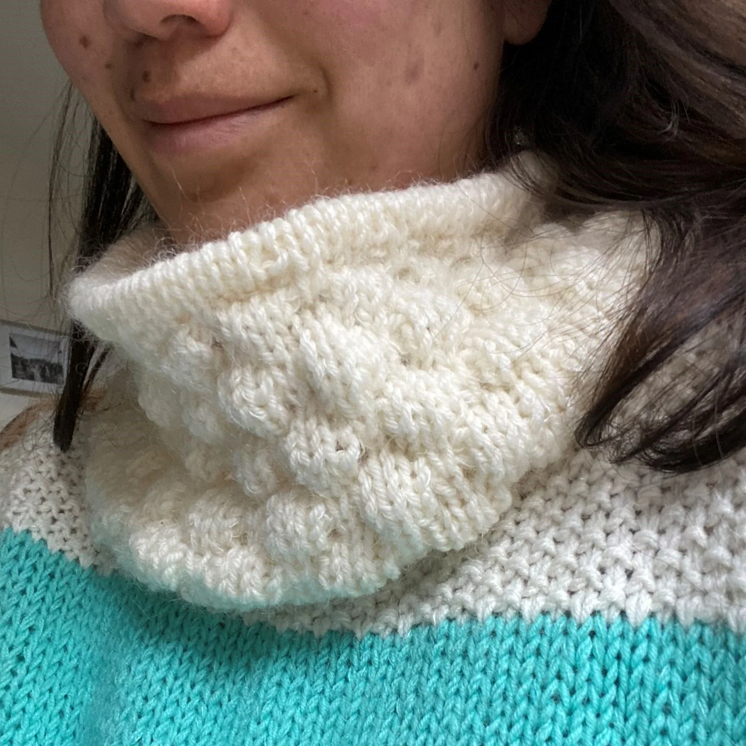 1613-bubble-cup-cowl-neck-warmer-1.webp