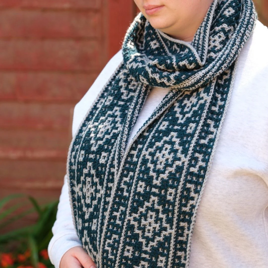 16224-ancient-ruin-scarf-1.webp