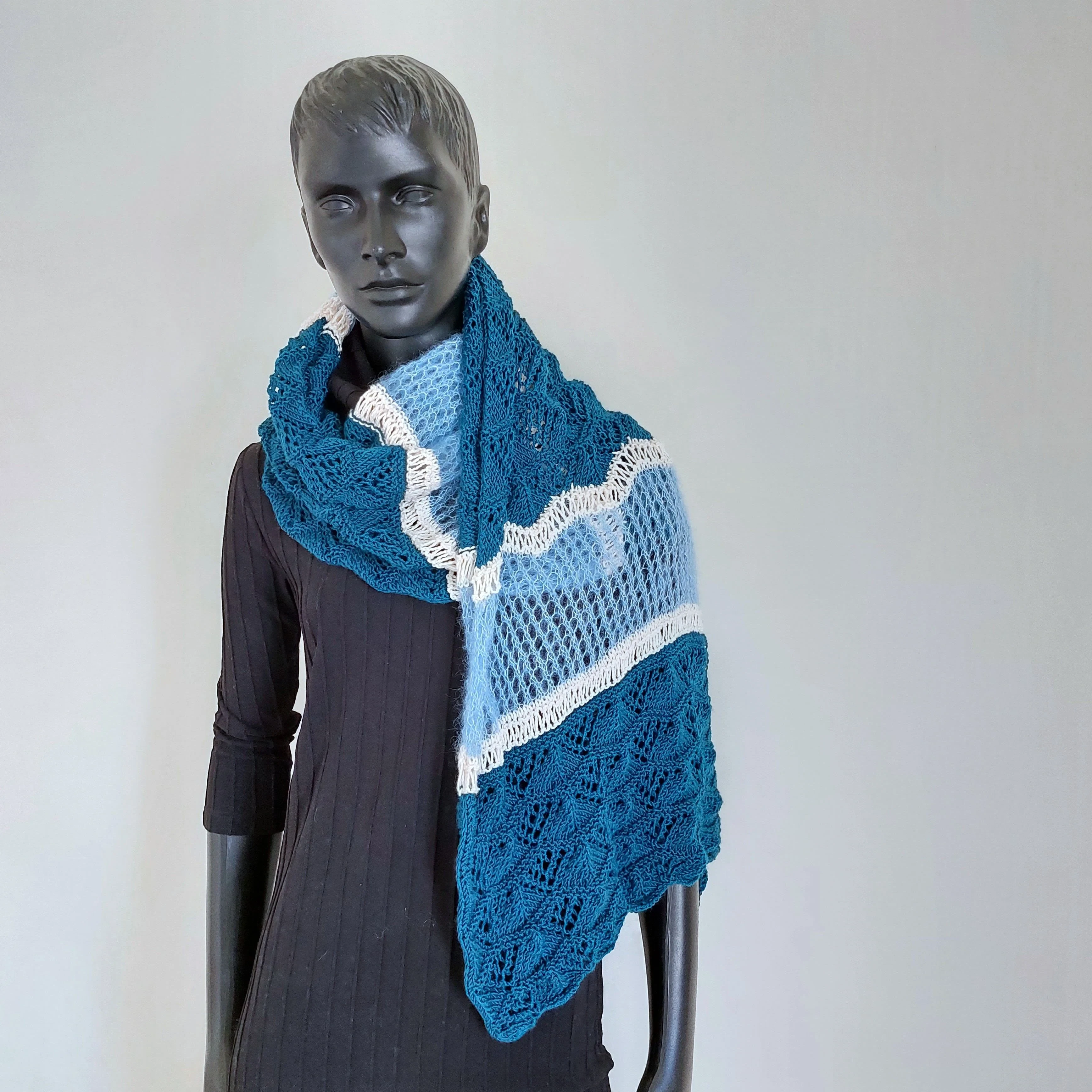 16228-texture-scarf-1.webp