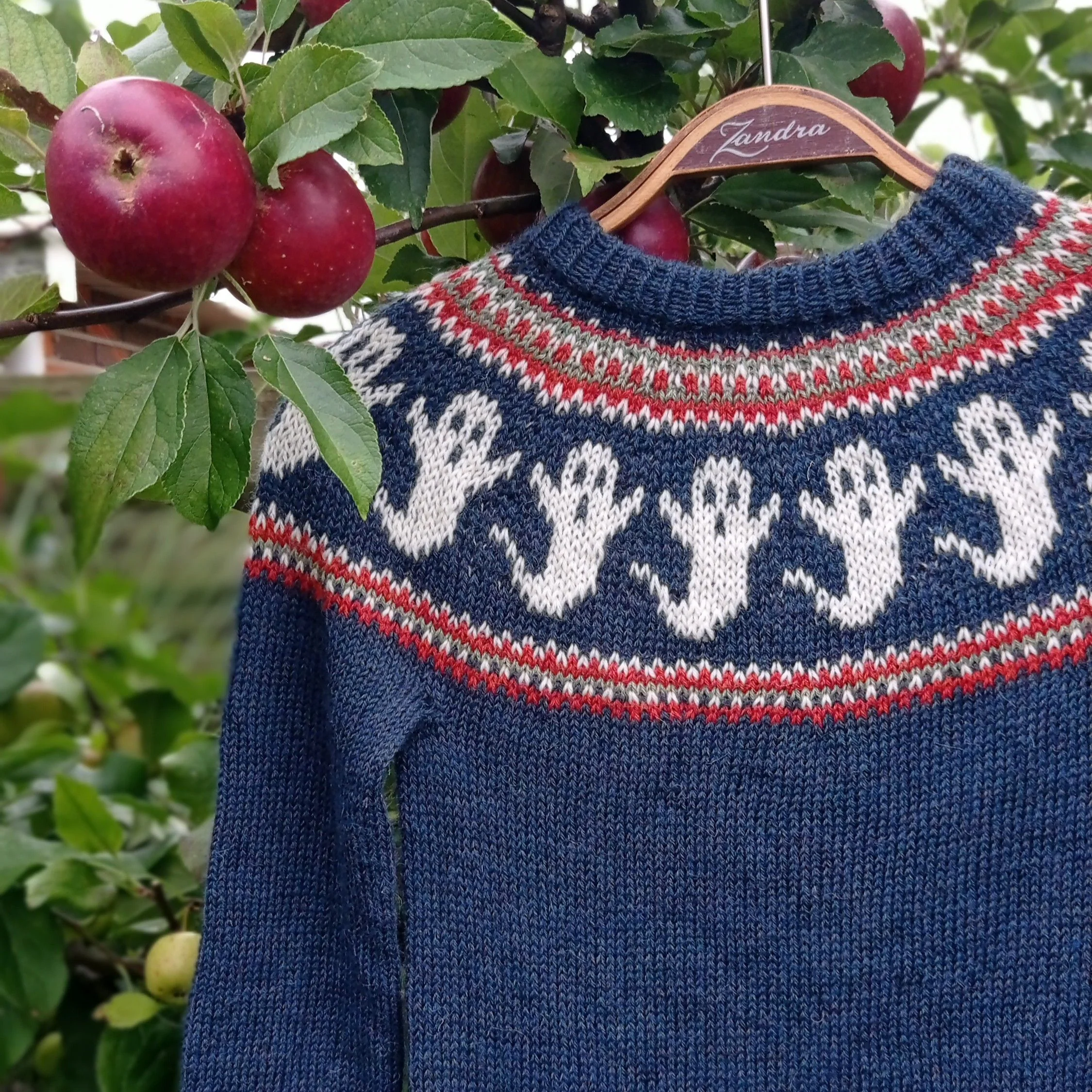 Bhoo â Childrenâs Sweater