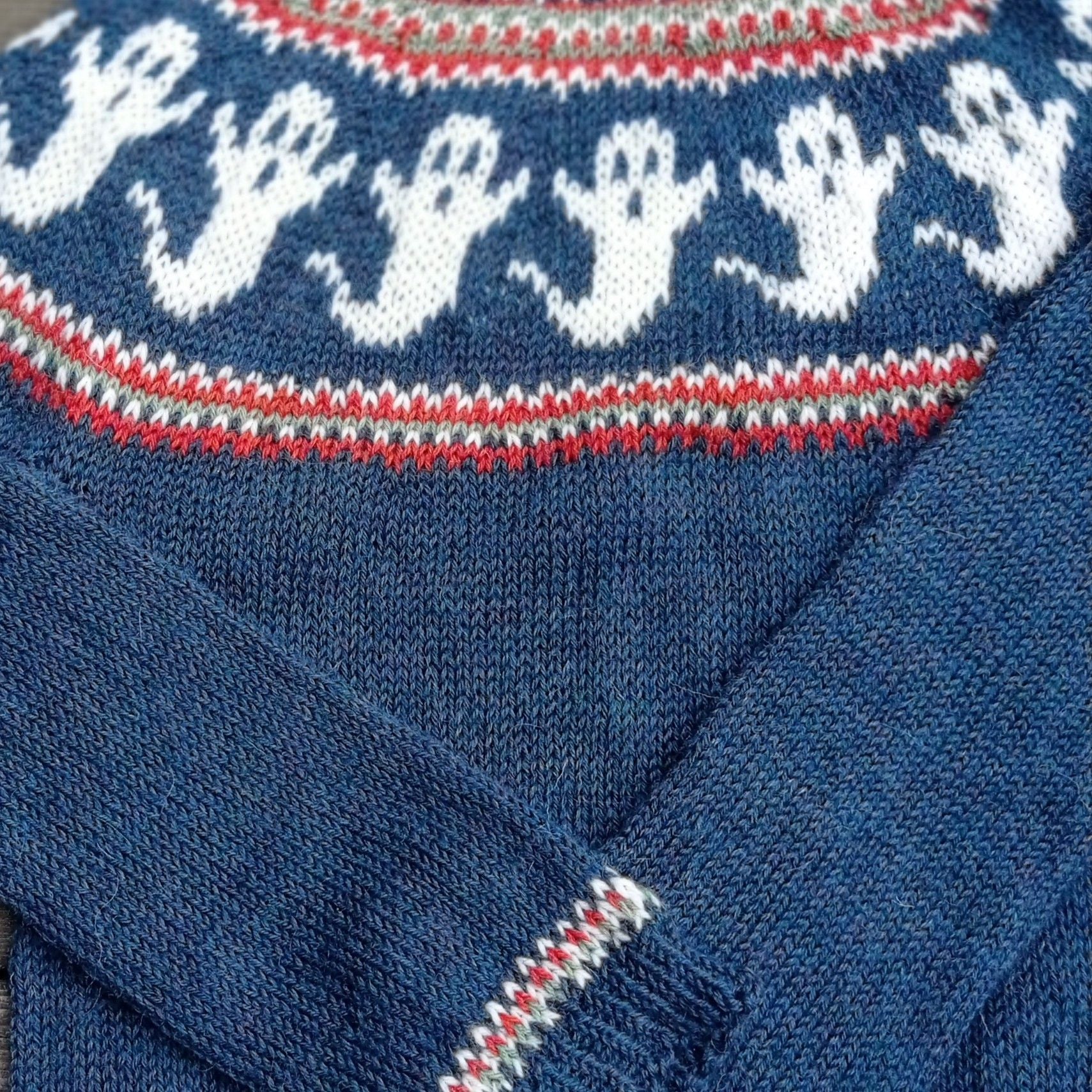 16309-bhoo-children-s-sweater-1.webp