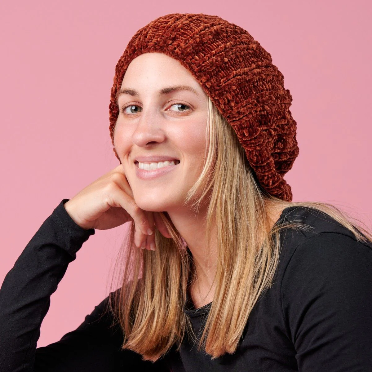 1634-amara-beanie-1.webp