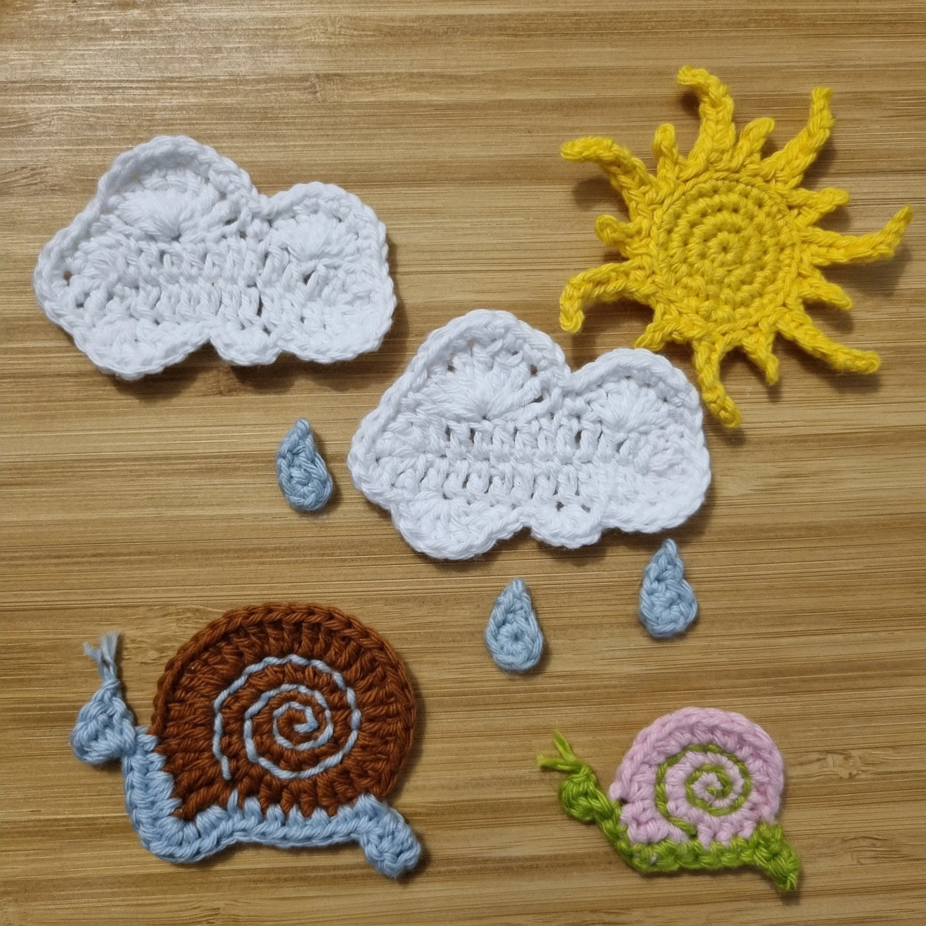 1635-clouds-with-rain-drops-applique-1.jpg