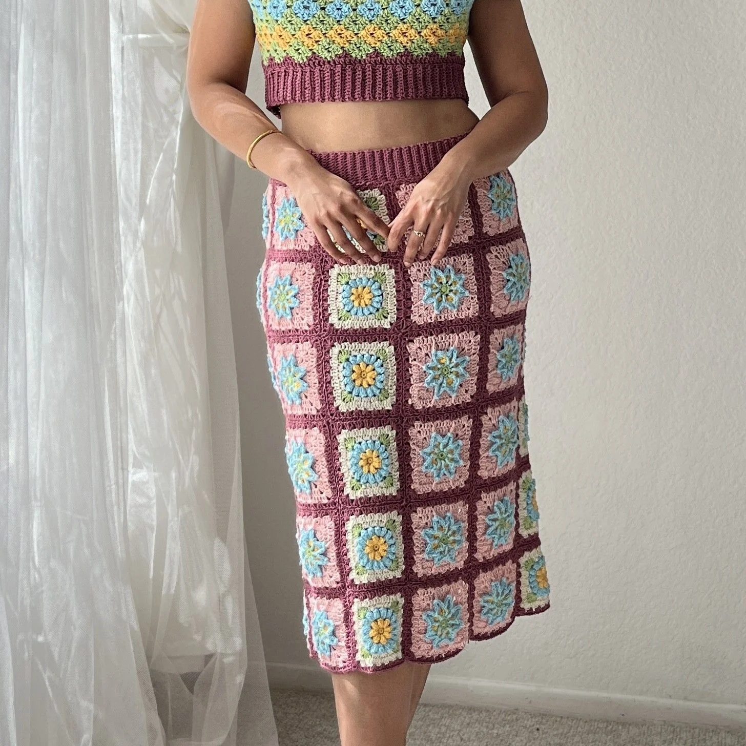 16401-superbloom-set-blouse-skirt-1.webp