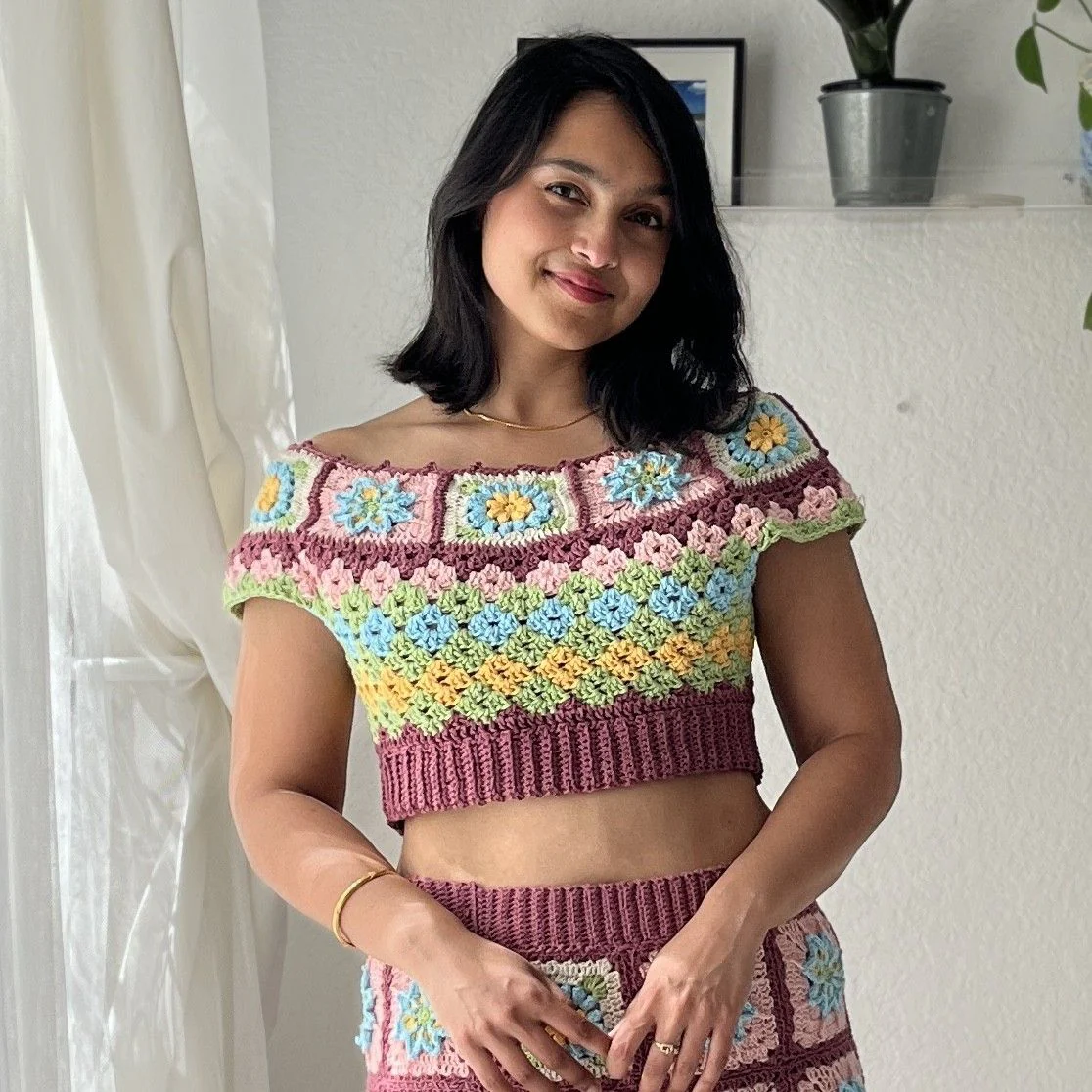 16401-superbloom-set-blouse-skirt-1.webp
