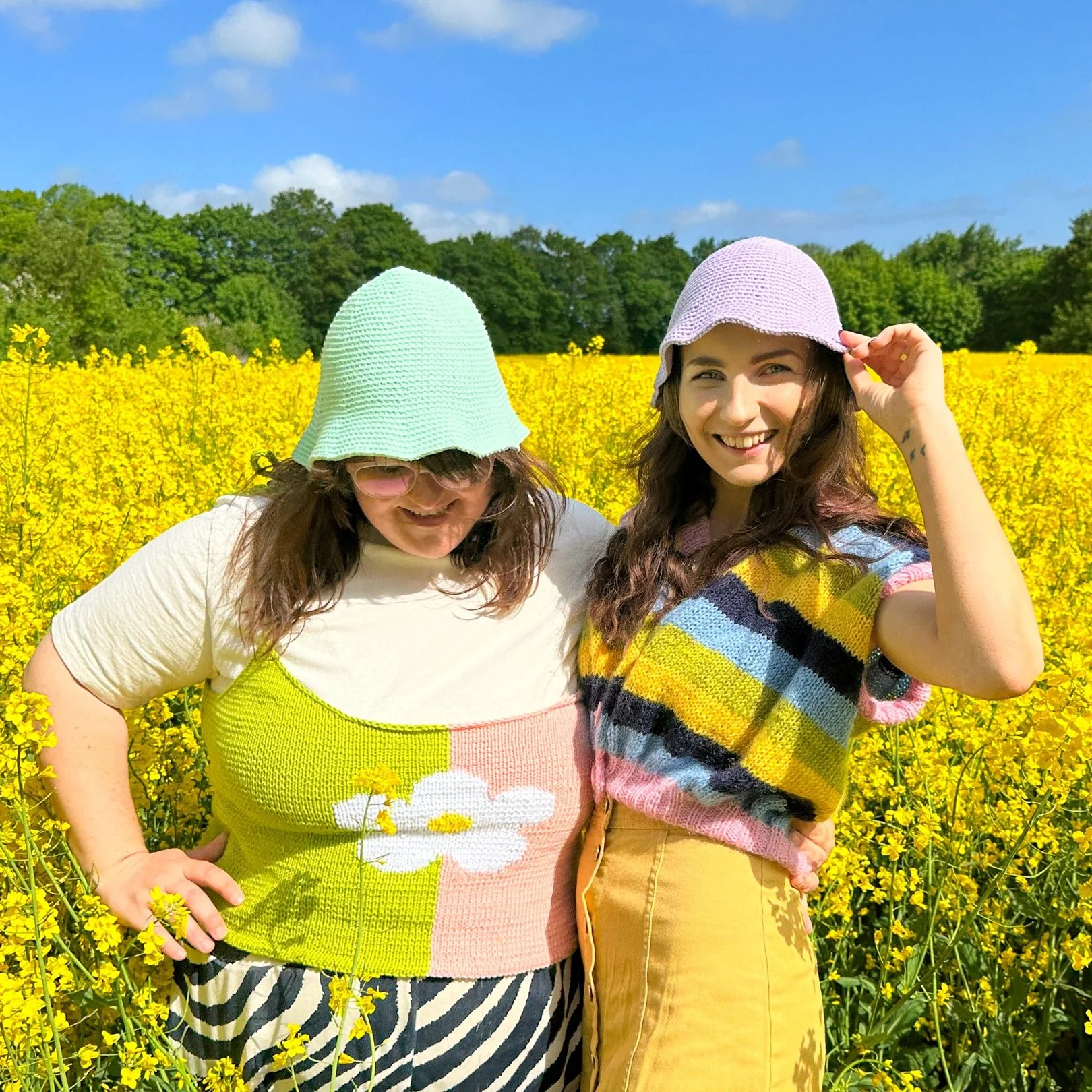 1648-danga-bucket-hat-with-brim-1.webp