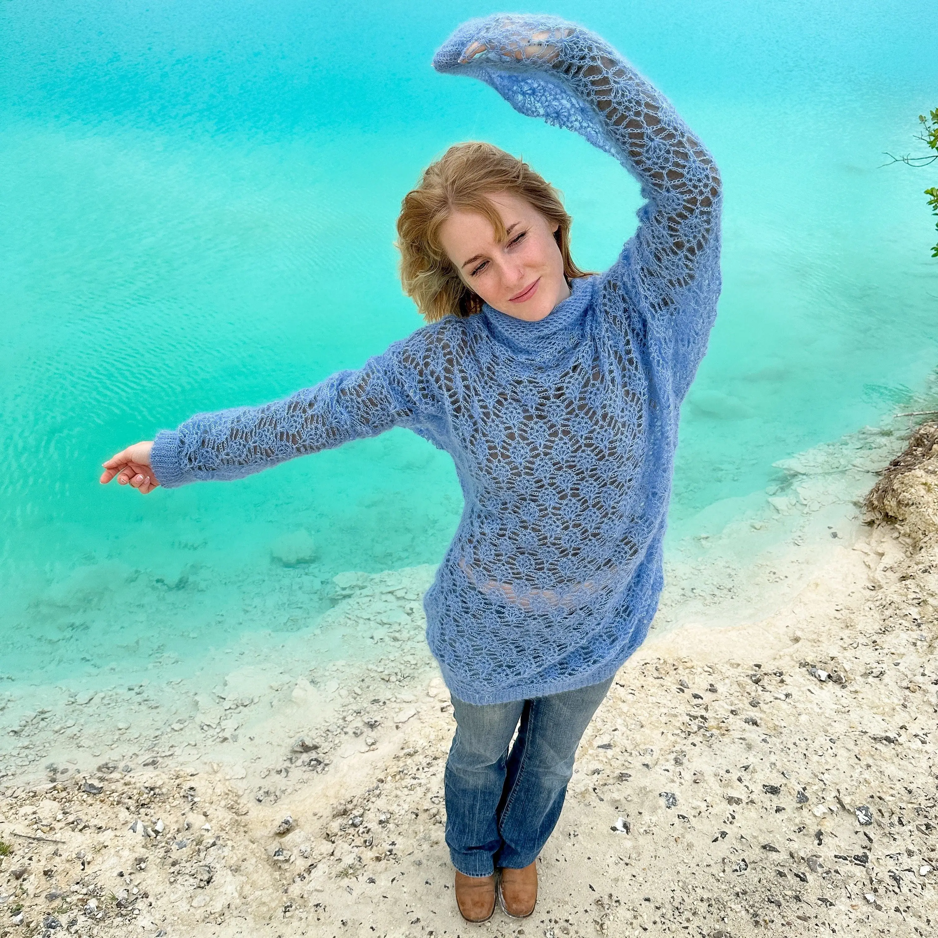 16570-pineapple-feather-sweater-1.webp