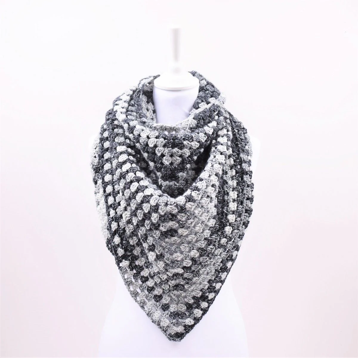 Hurricane âGrannyâ Shawl