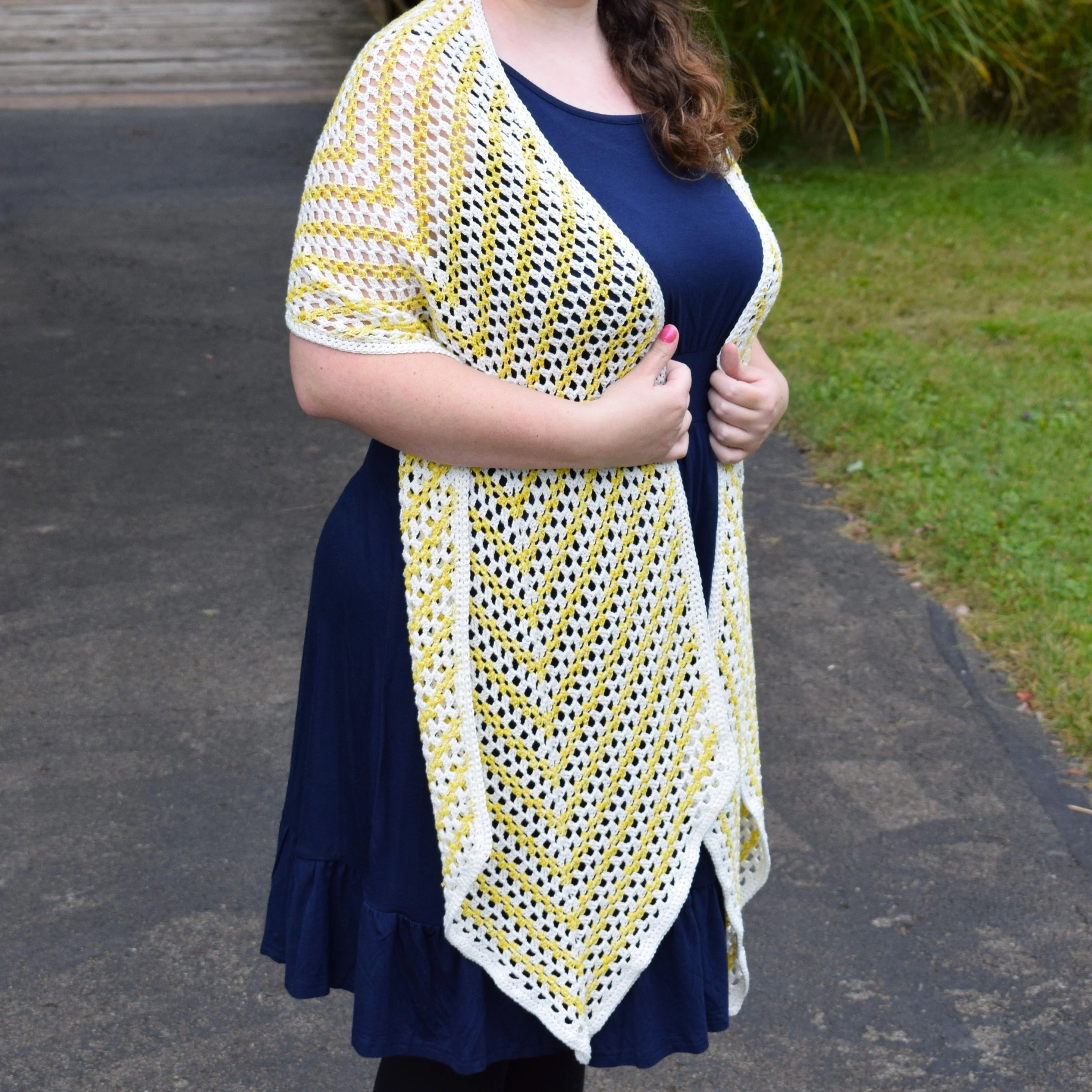 16808-brilliance-shawl-1.webp
