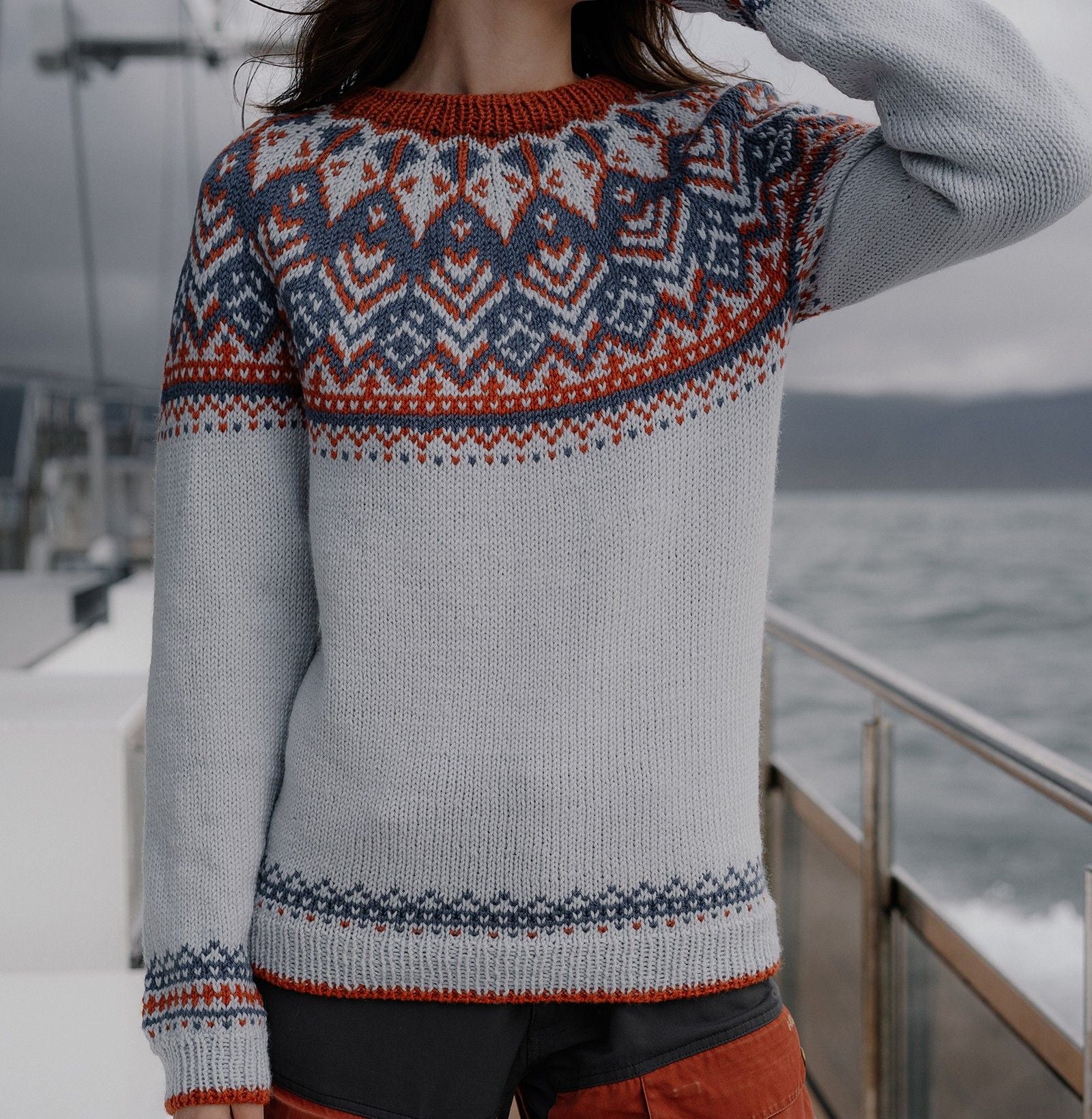 Arctic Holly - Sweater