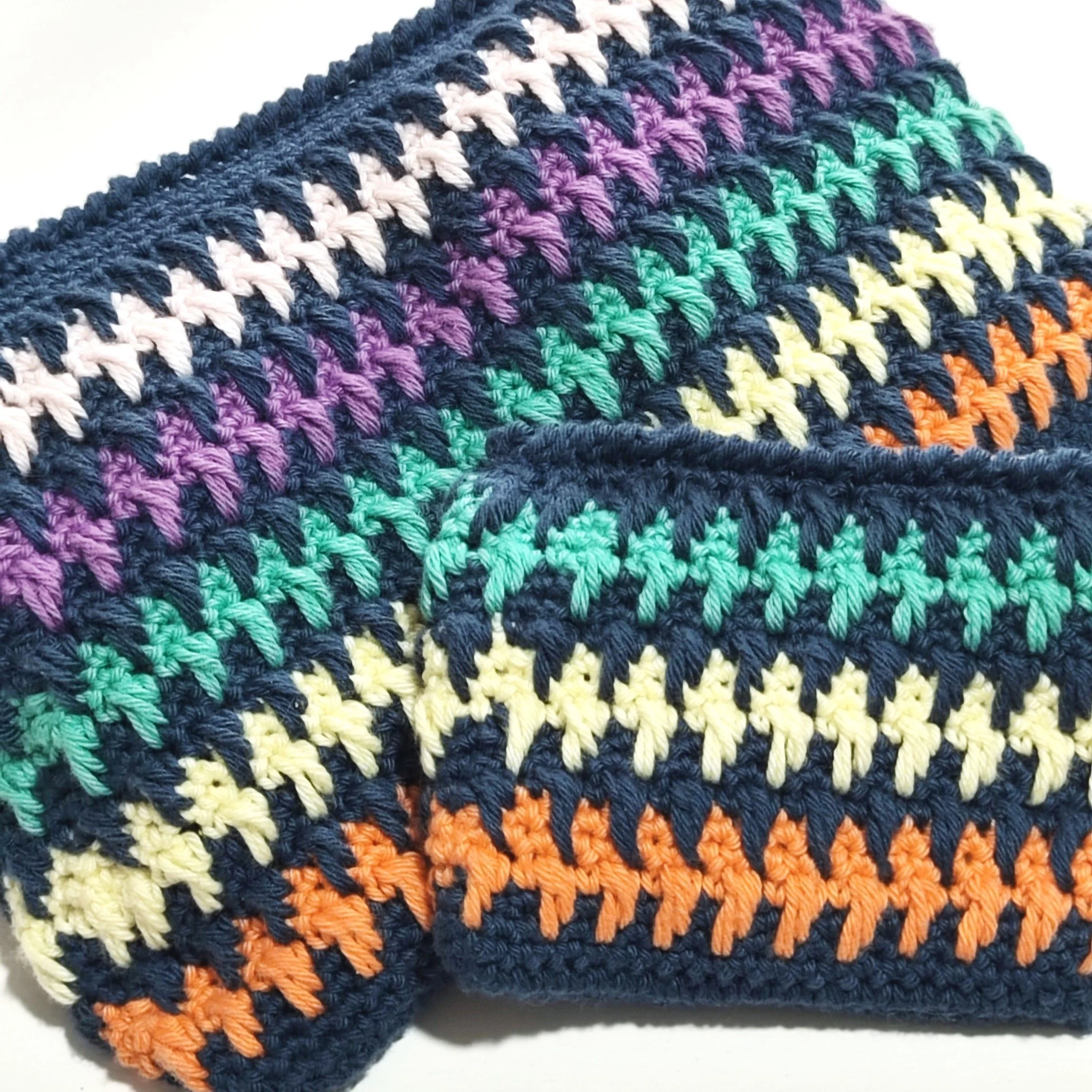 1741-multicolor-toiletry-bag-and-wallet-1.webp