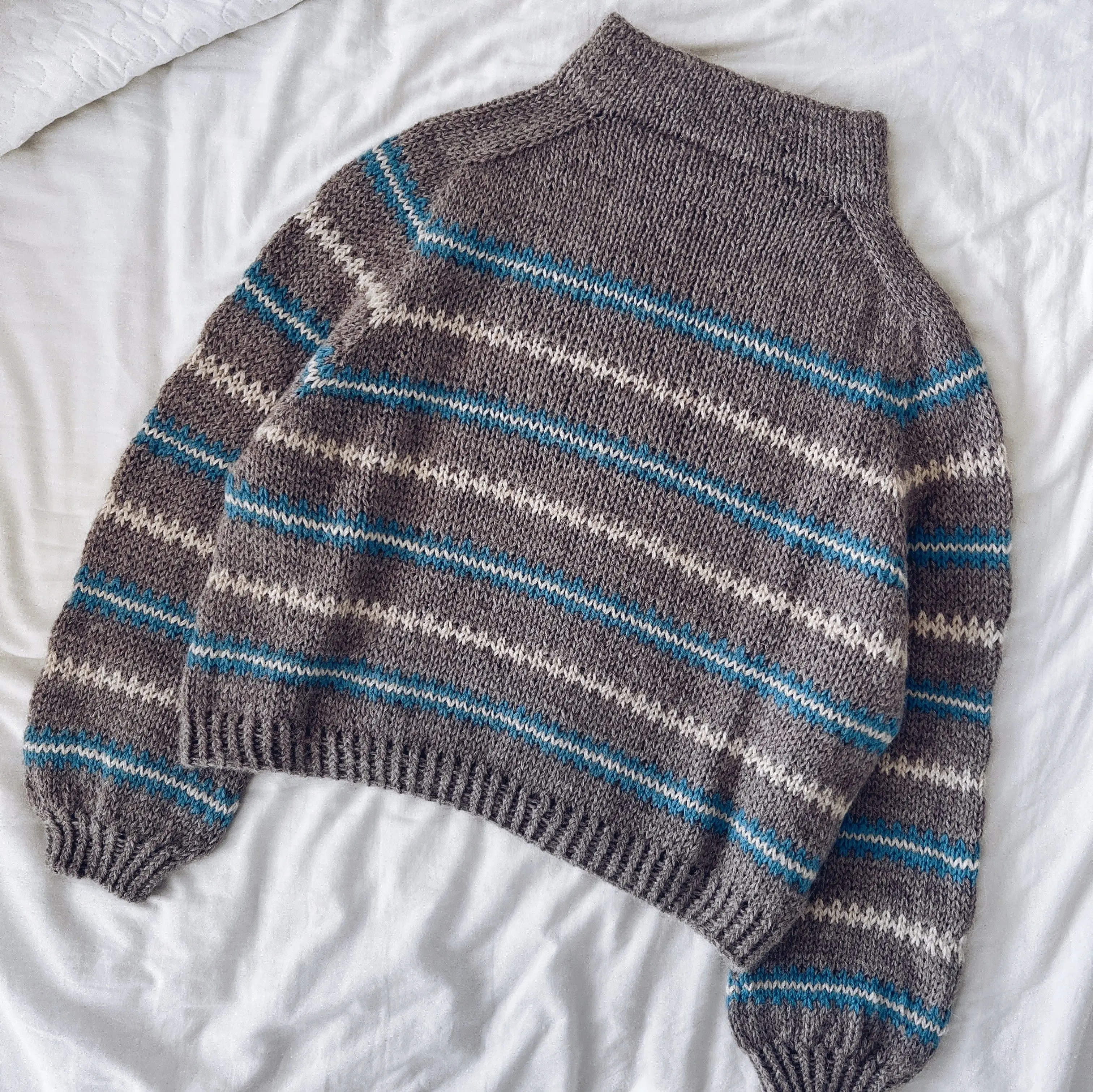 17518-drift-sweater-1.webp
