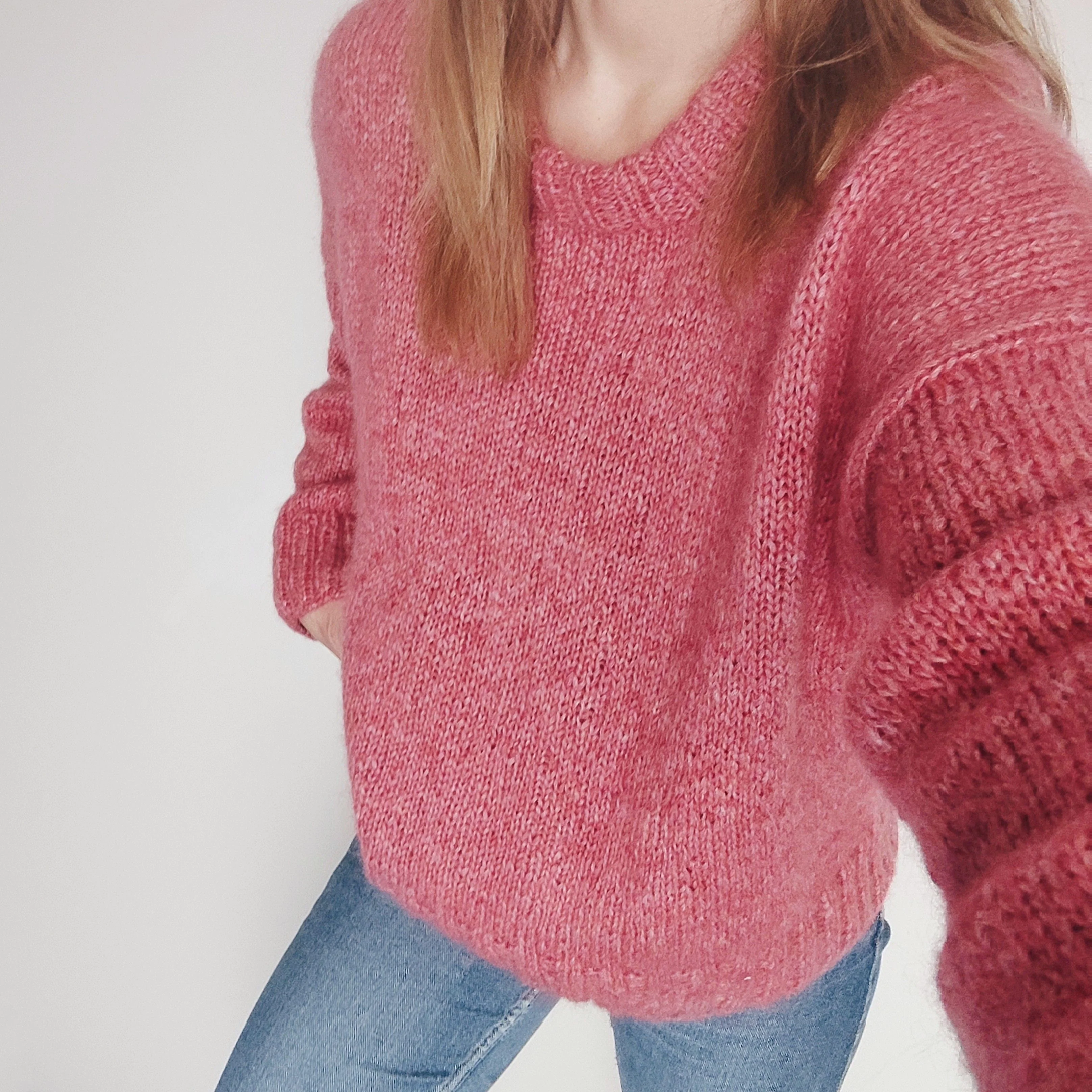 17553-everyday-essential-sweater-1.webp