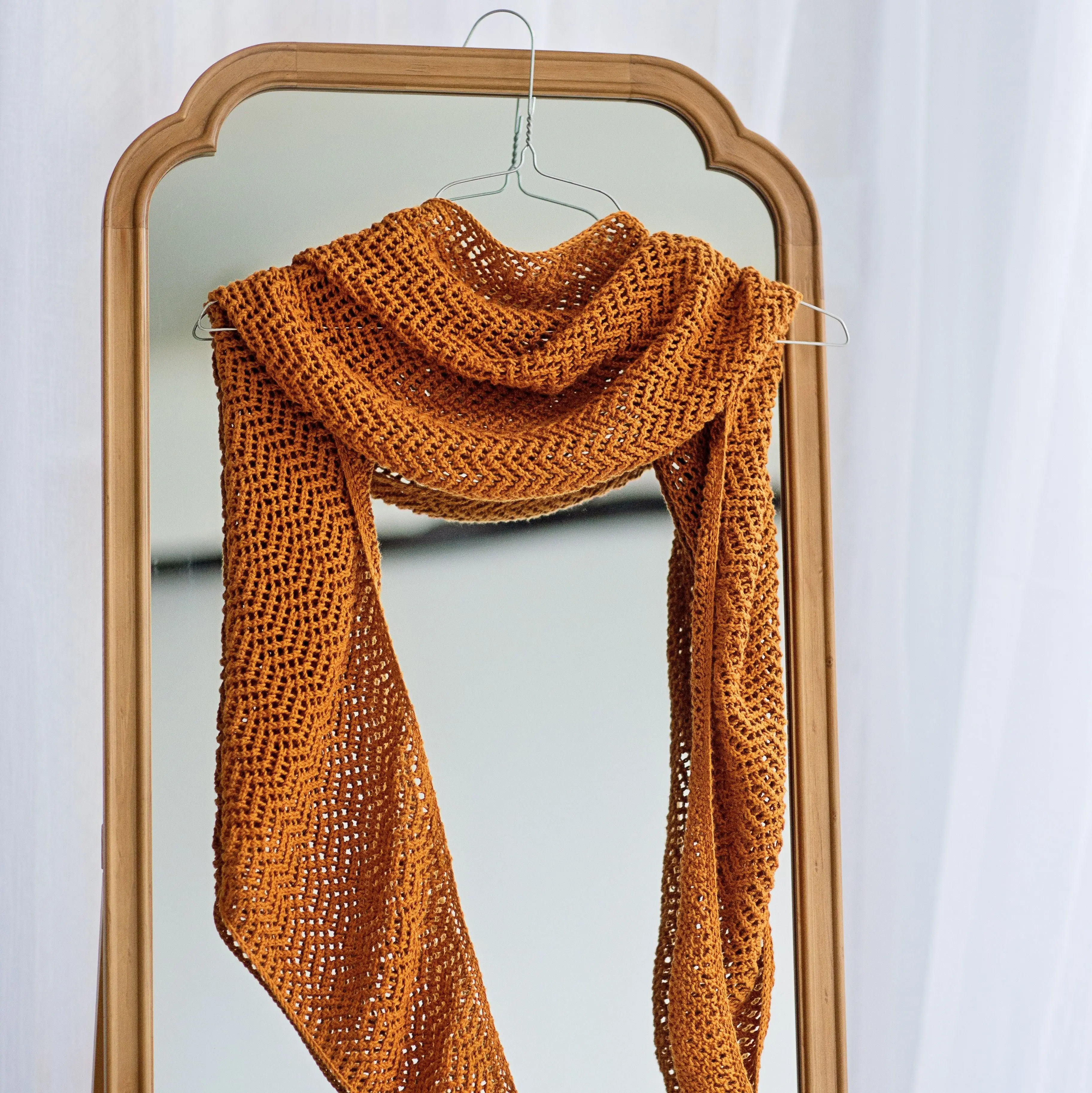 17656-topaz-shawl-1.webp