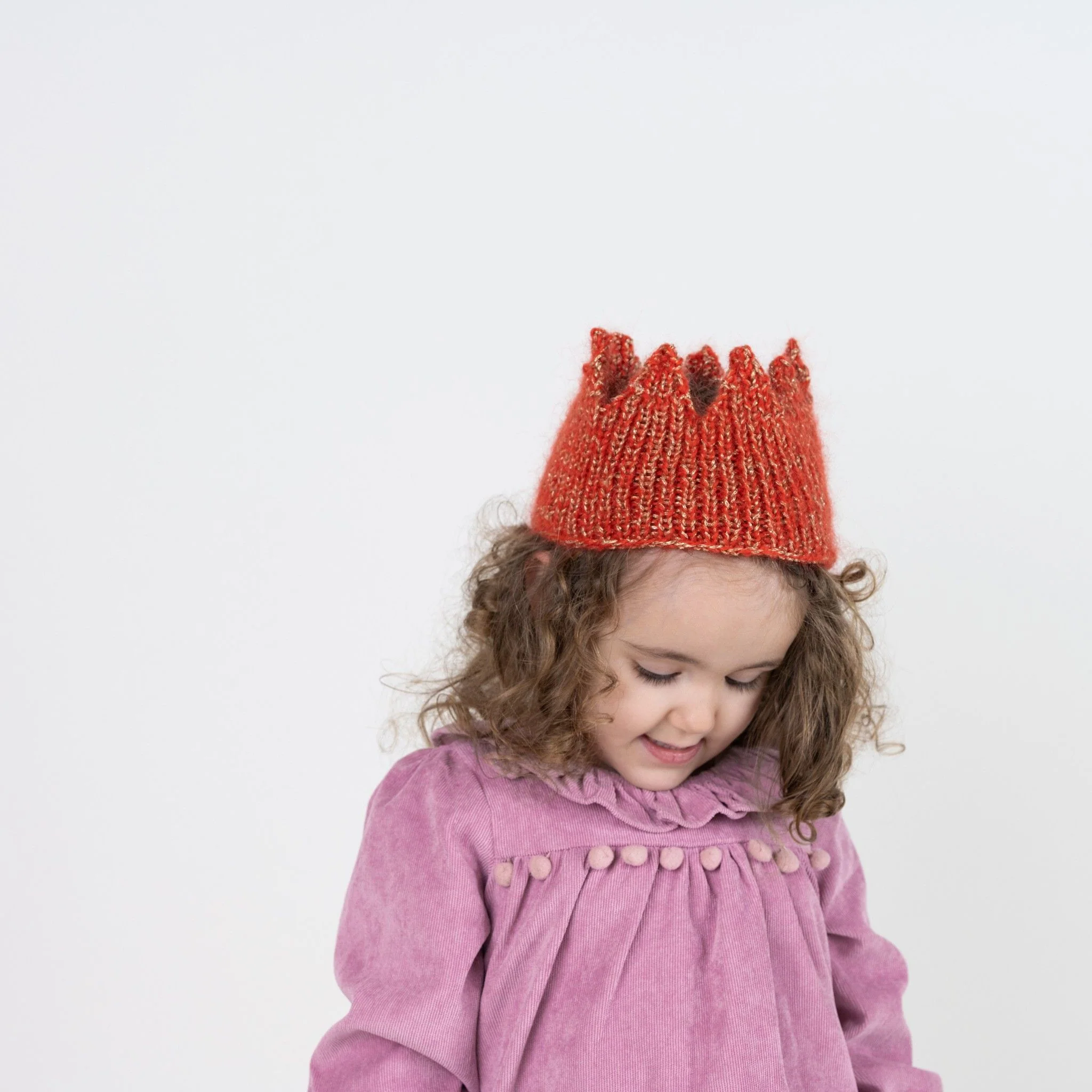 1773-knitted-crown-headband-1.webp