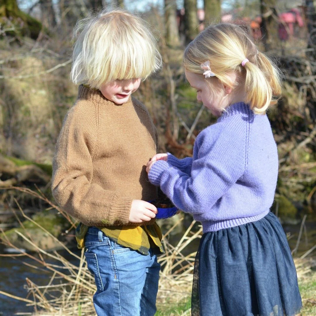 17869-118-03-ultimate-sweater-1.webp