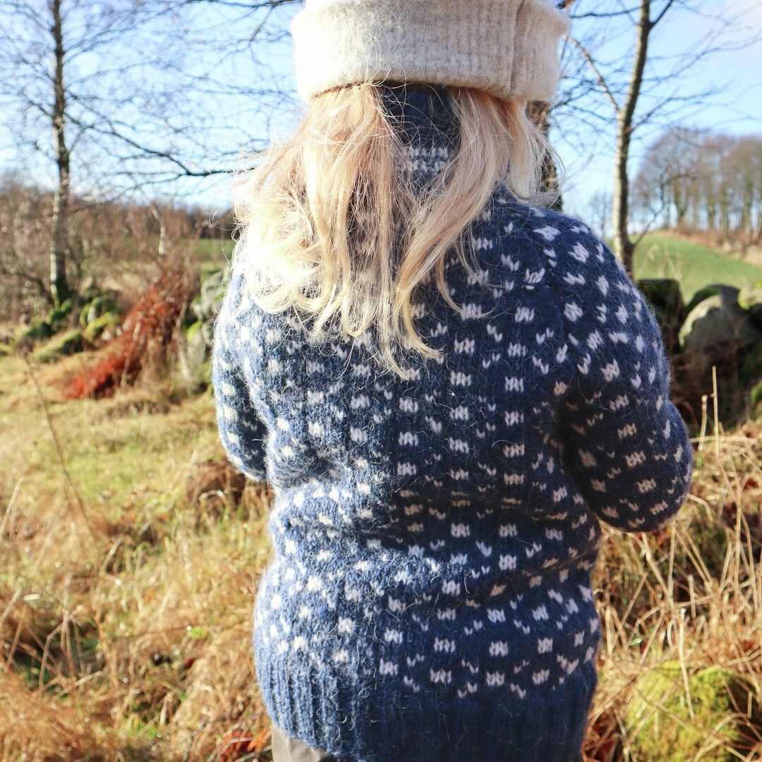17952-463-15-islender-children-s-jumper-1.webp