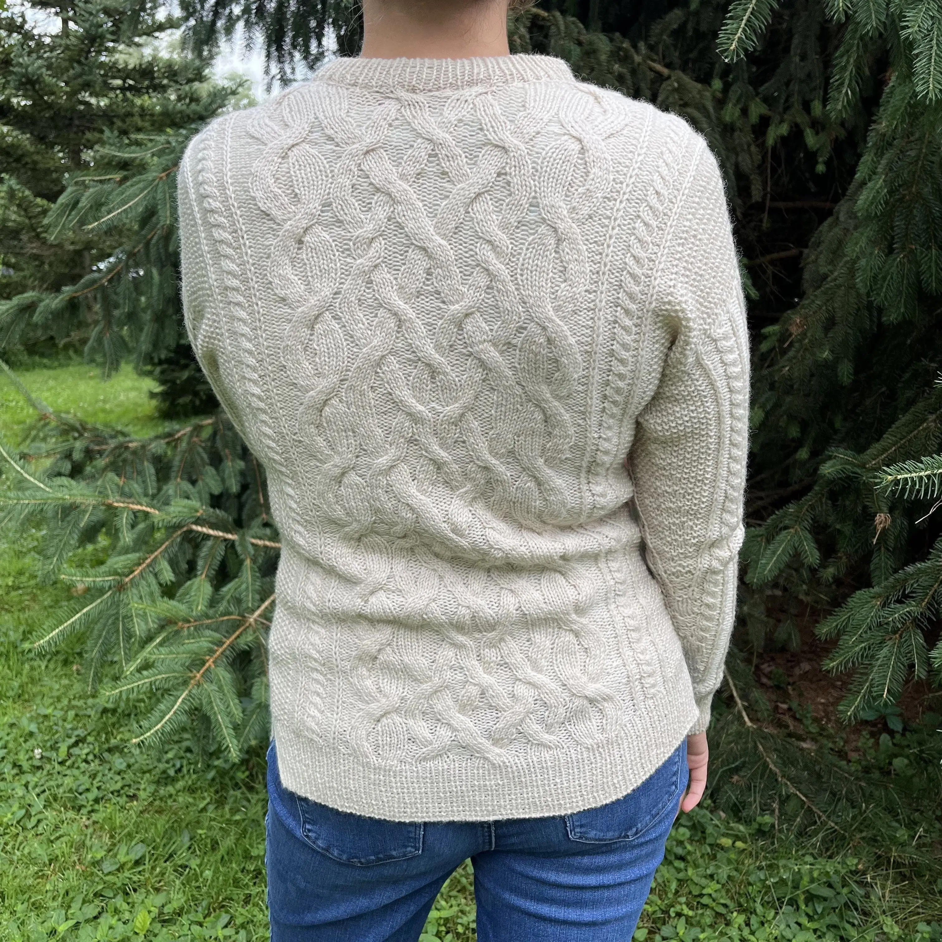 18052-snow-and-pine-sweater-1.webp