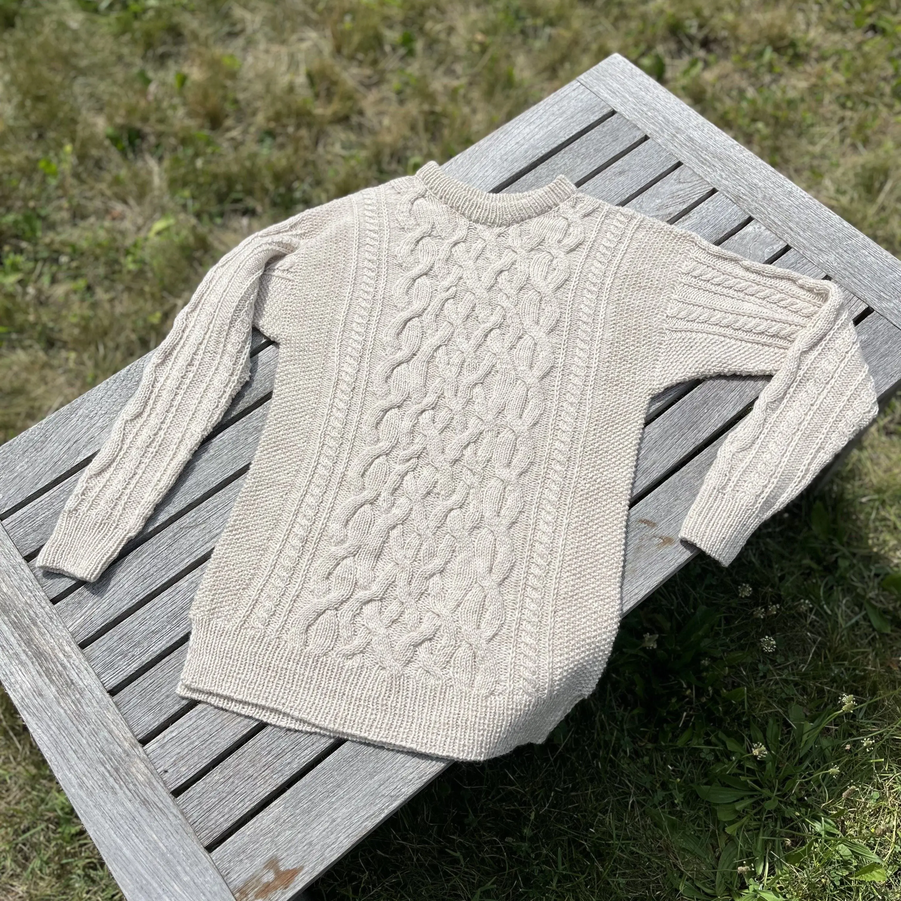 18052-snow-and-pine-sweater-1.webp