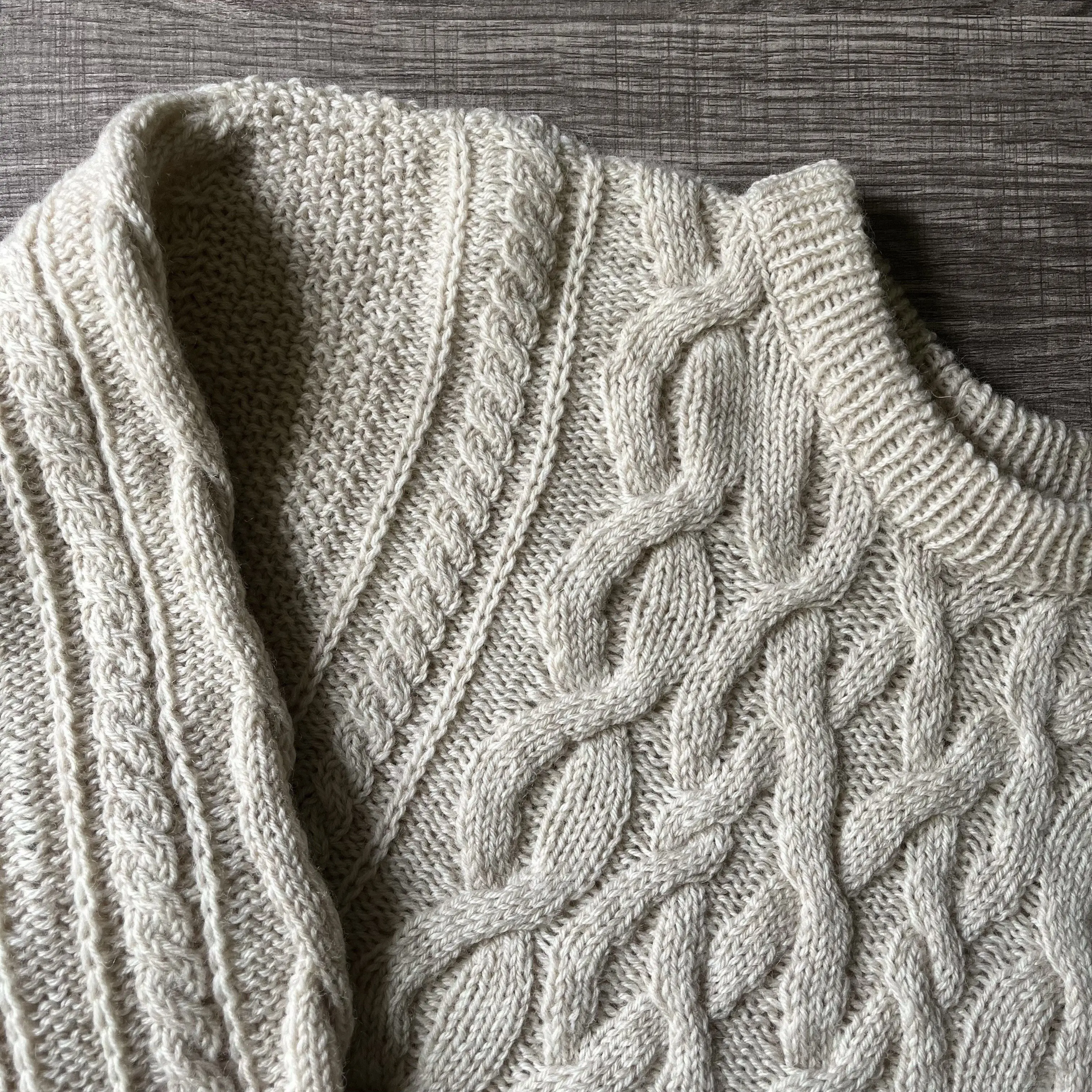 18052-snow-and-pine-sweater-1.webp