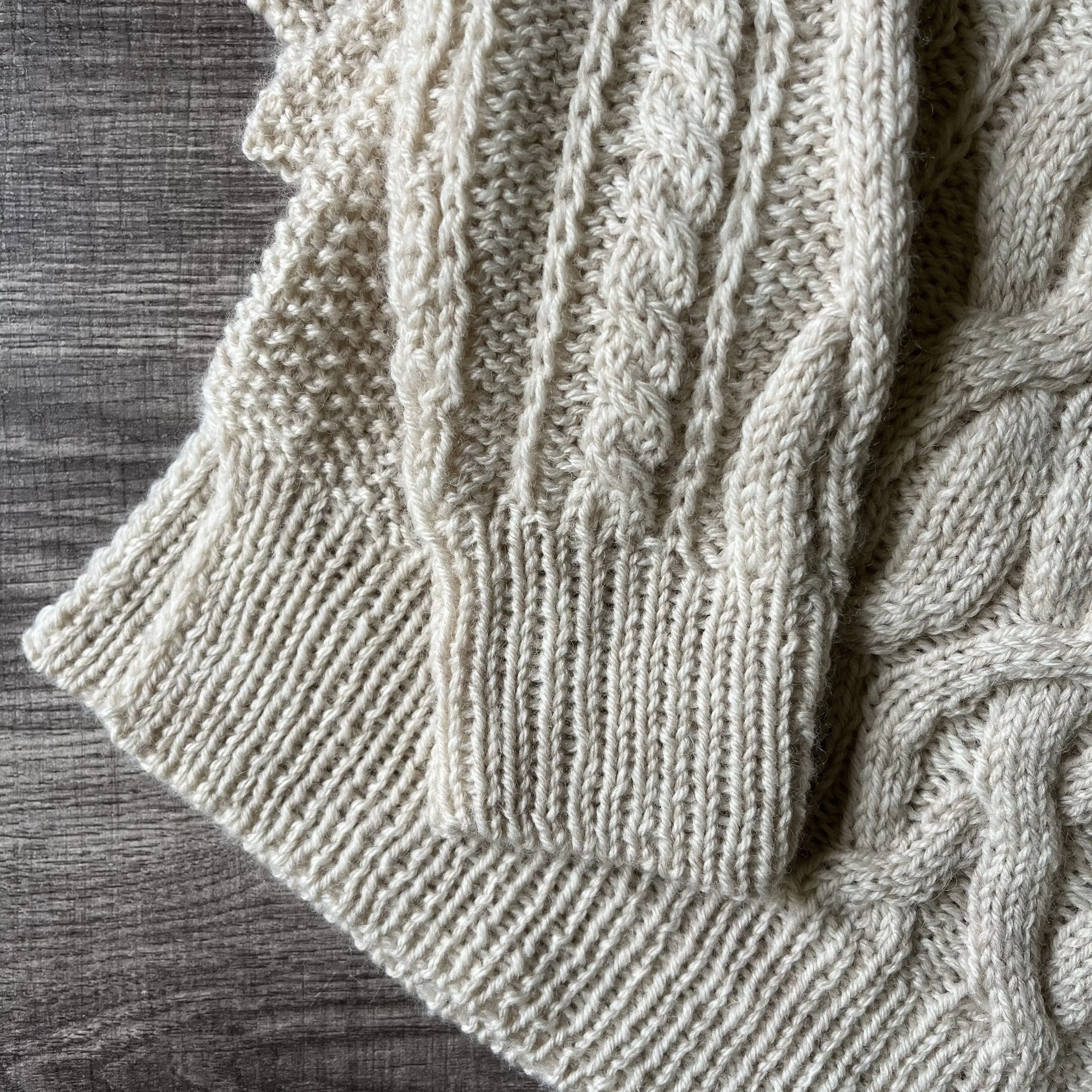 18052-snow-and-pine-sweater-1.webp