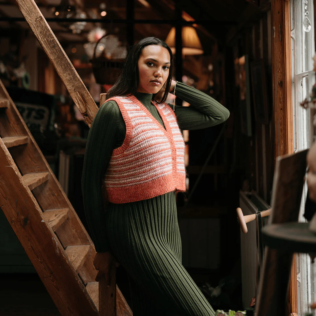 18062-amelia-colourwork-vest-1.webp