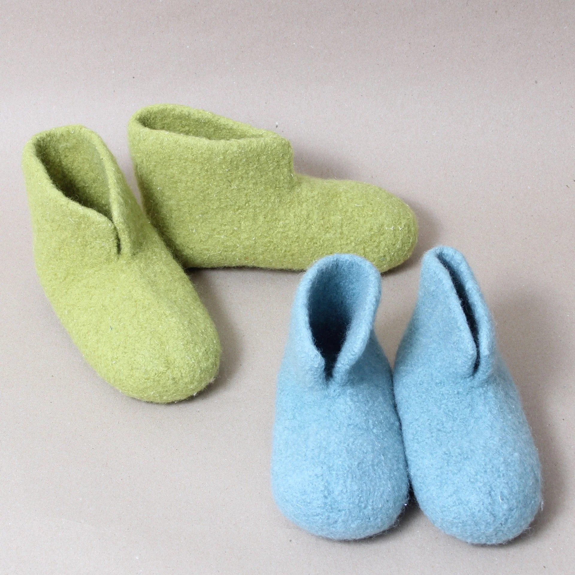 18336-chip-knitted-children-s-slippers-1.webp