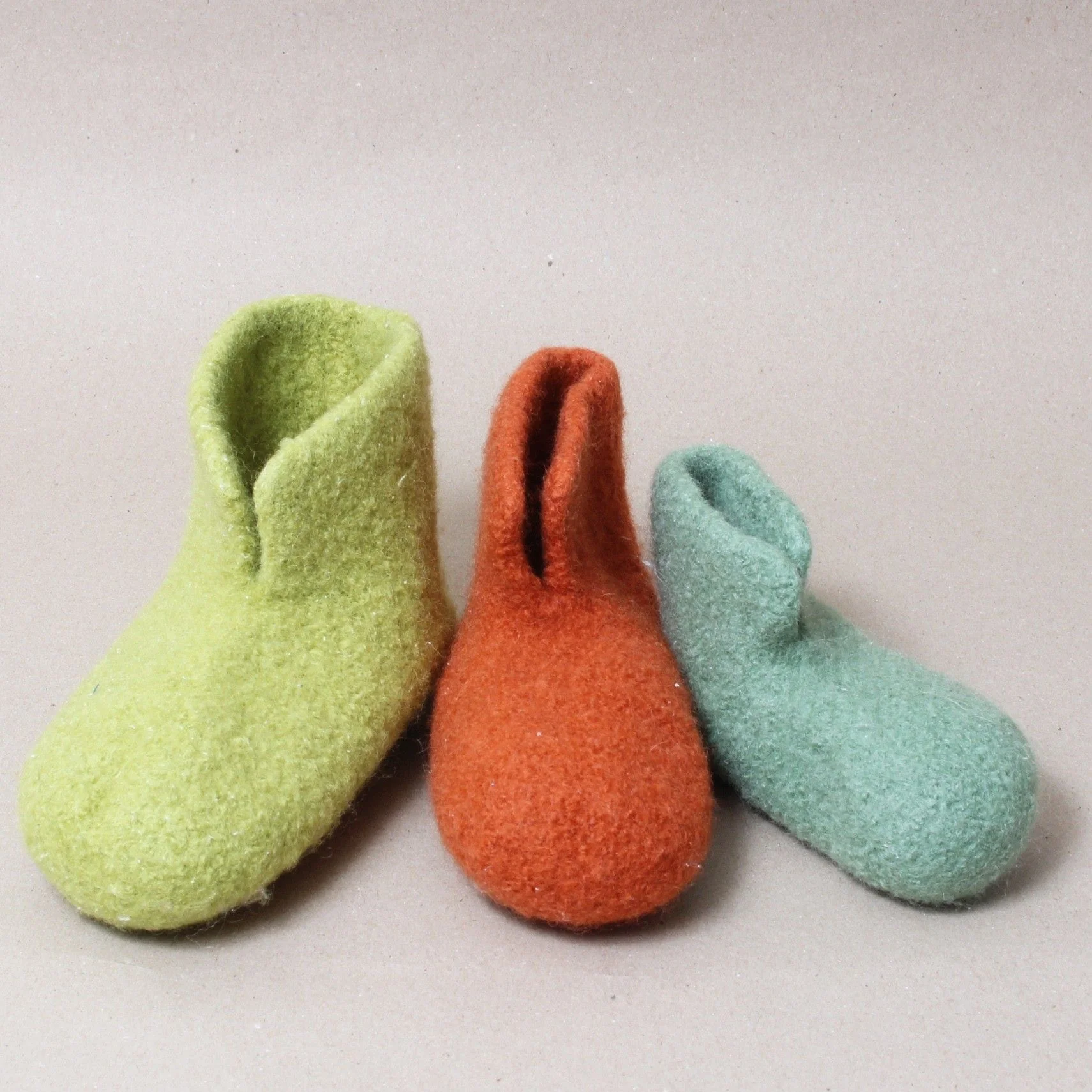 18336-chip-knitted-children-s-slippers-1.webp