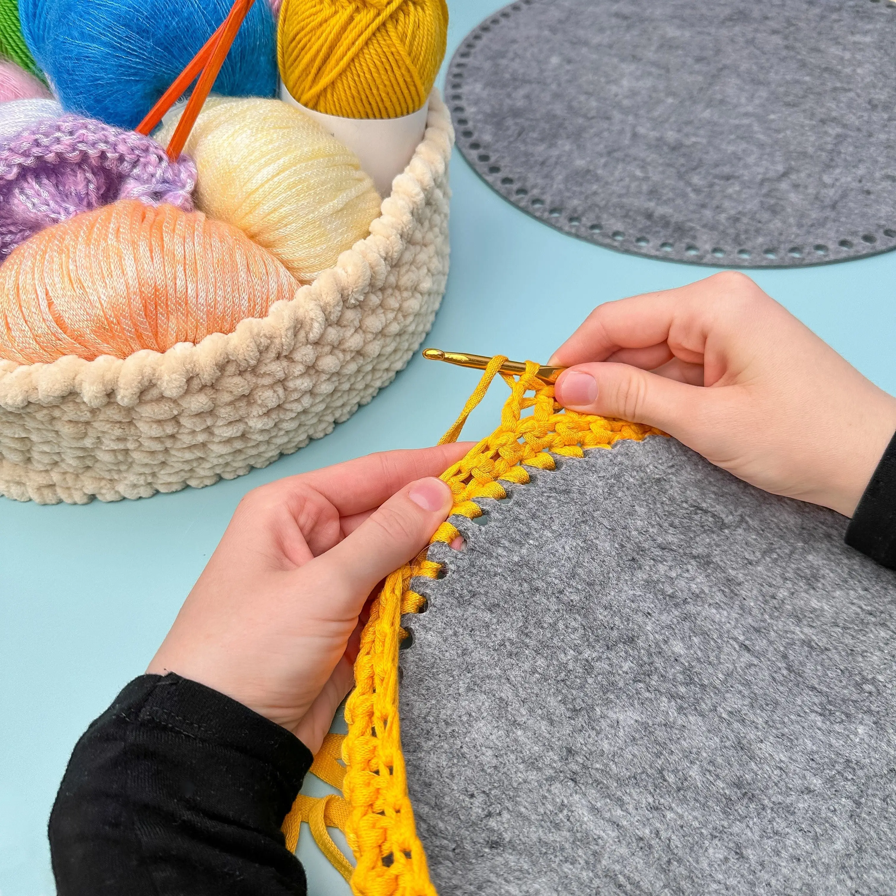 1836-felt-basket-bottom-1.webp