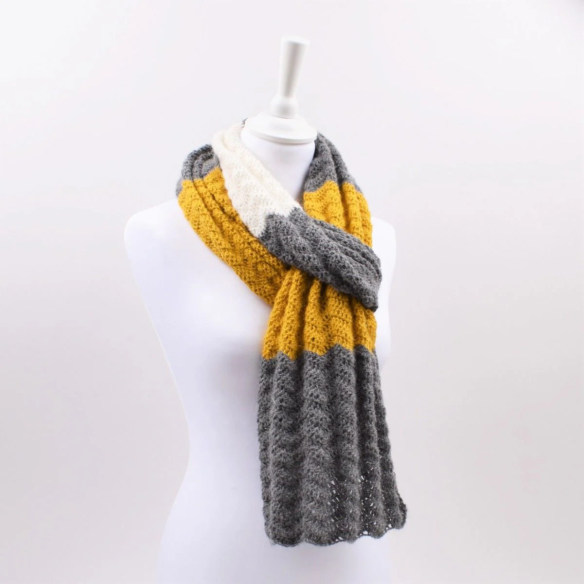 Alpaca Waves Scarf