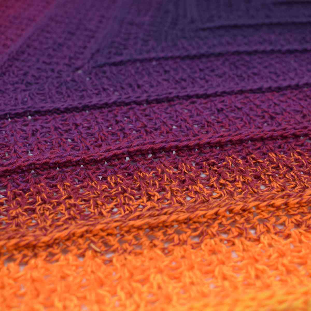 18795-timeless-shawl-sultan-deluxe-1.jpg